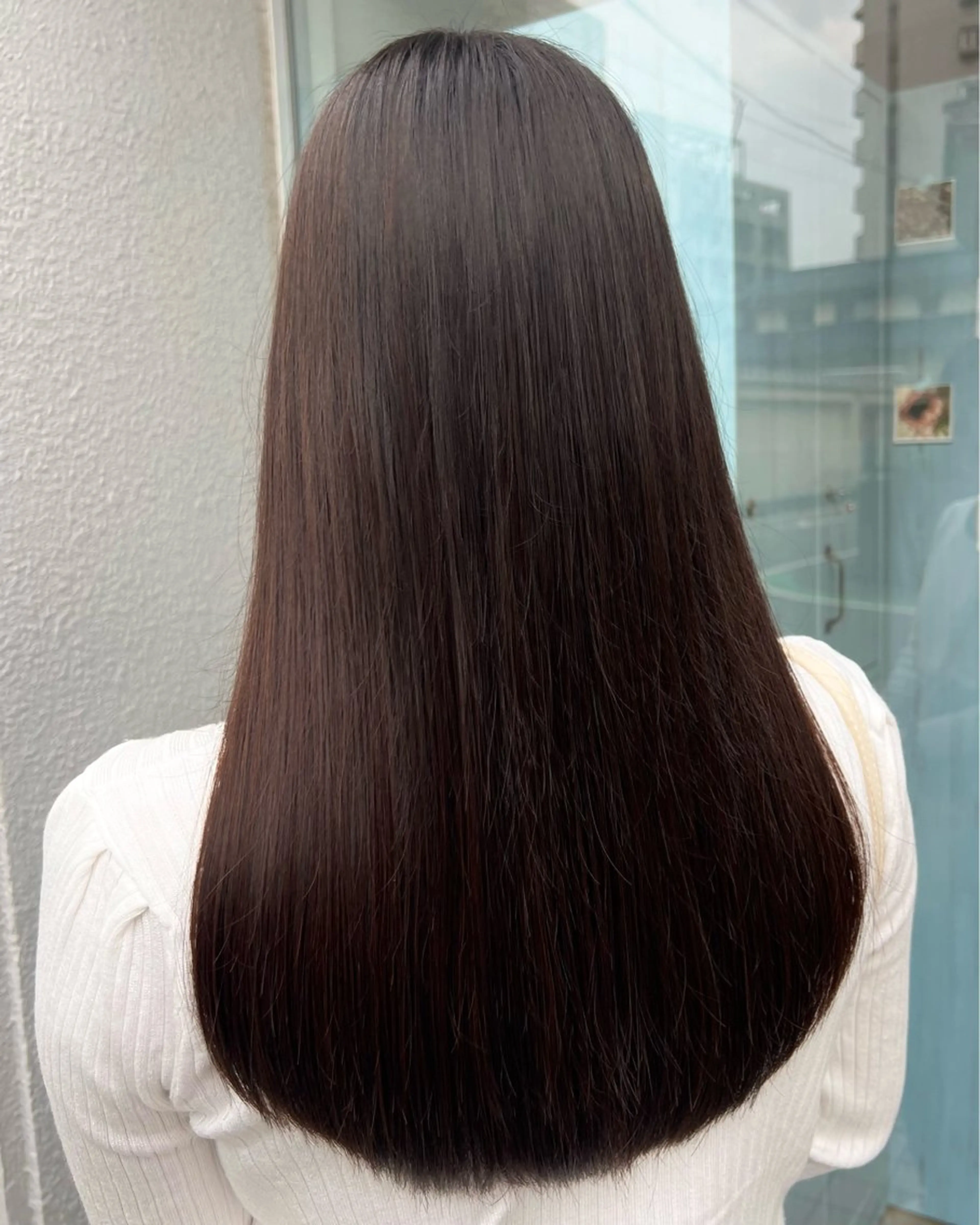 セミロング 透明感カラー Hikariのヘアスタイル