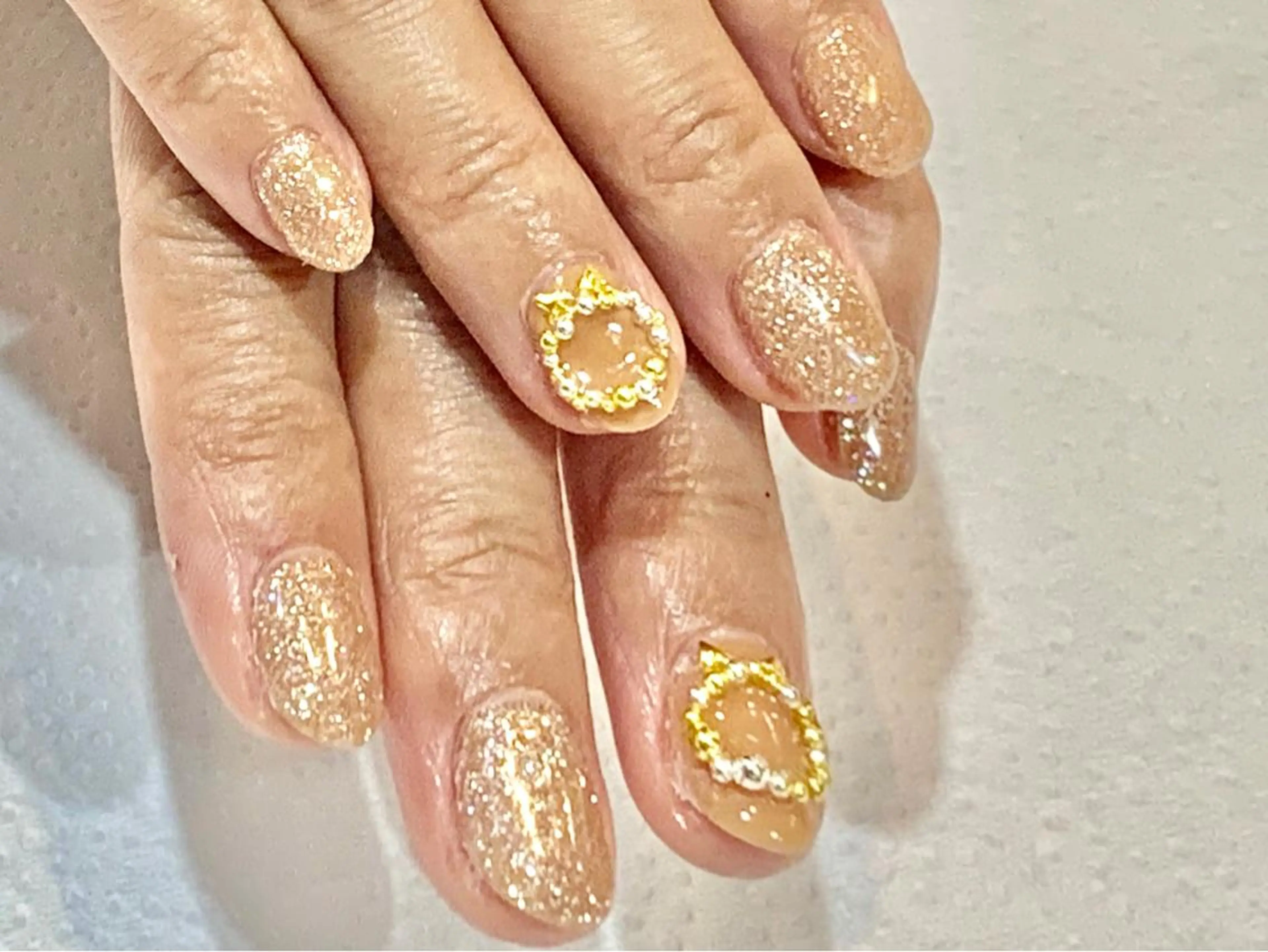 ネイル ハンドネイル O. YUMIKOのネイルデザイン