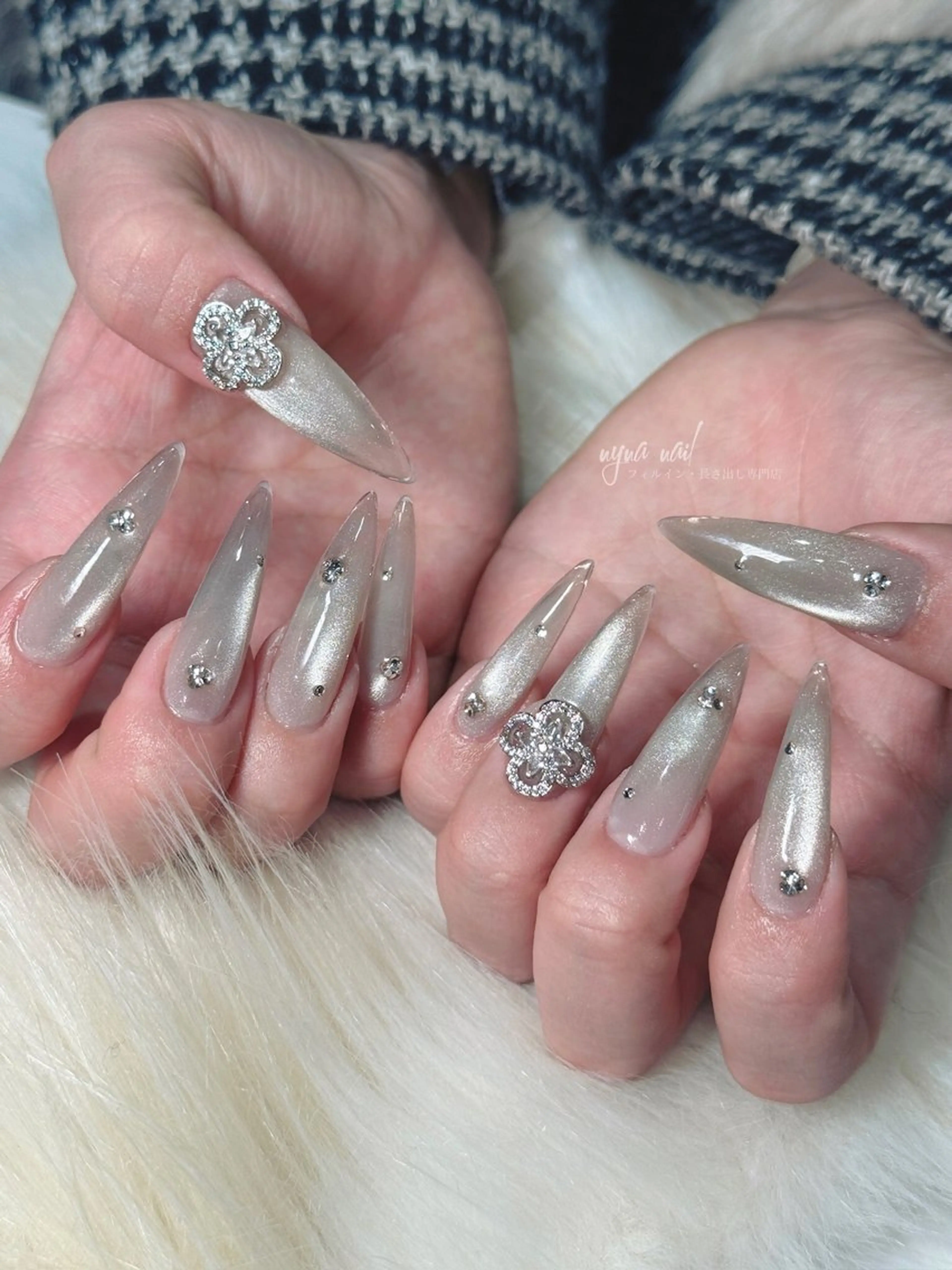 ネイル ハンドネイル 長さ出し専門 nynaのネイルデザイン