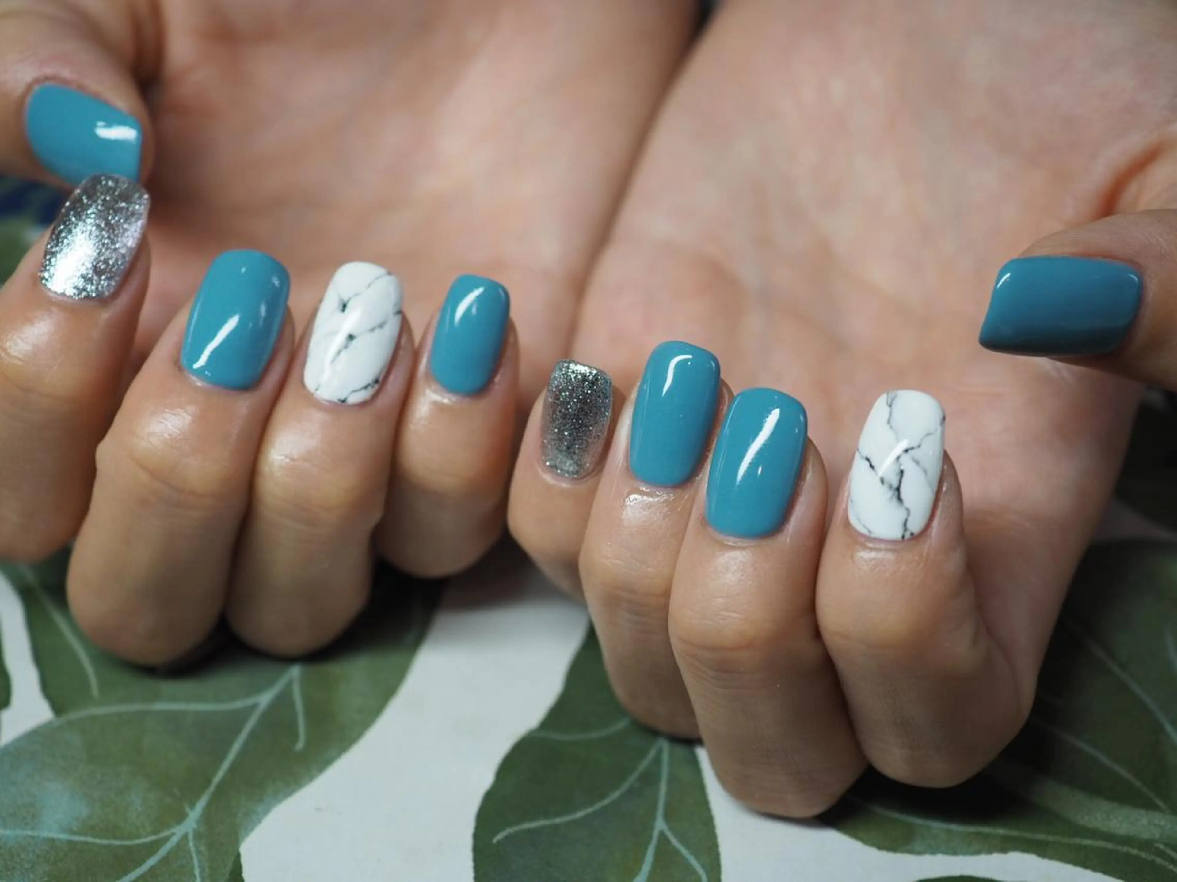 ネイル トップネイリスト Ribbon立川店のネイルデザイン