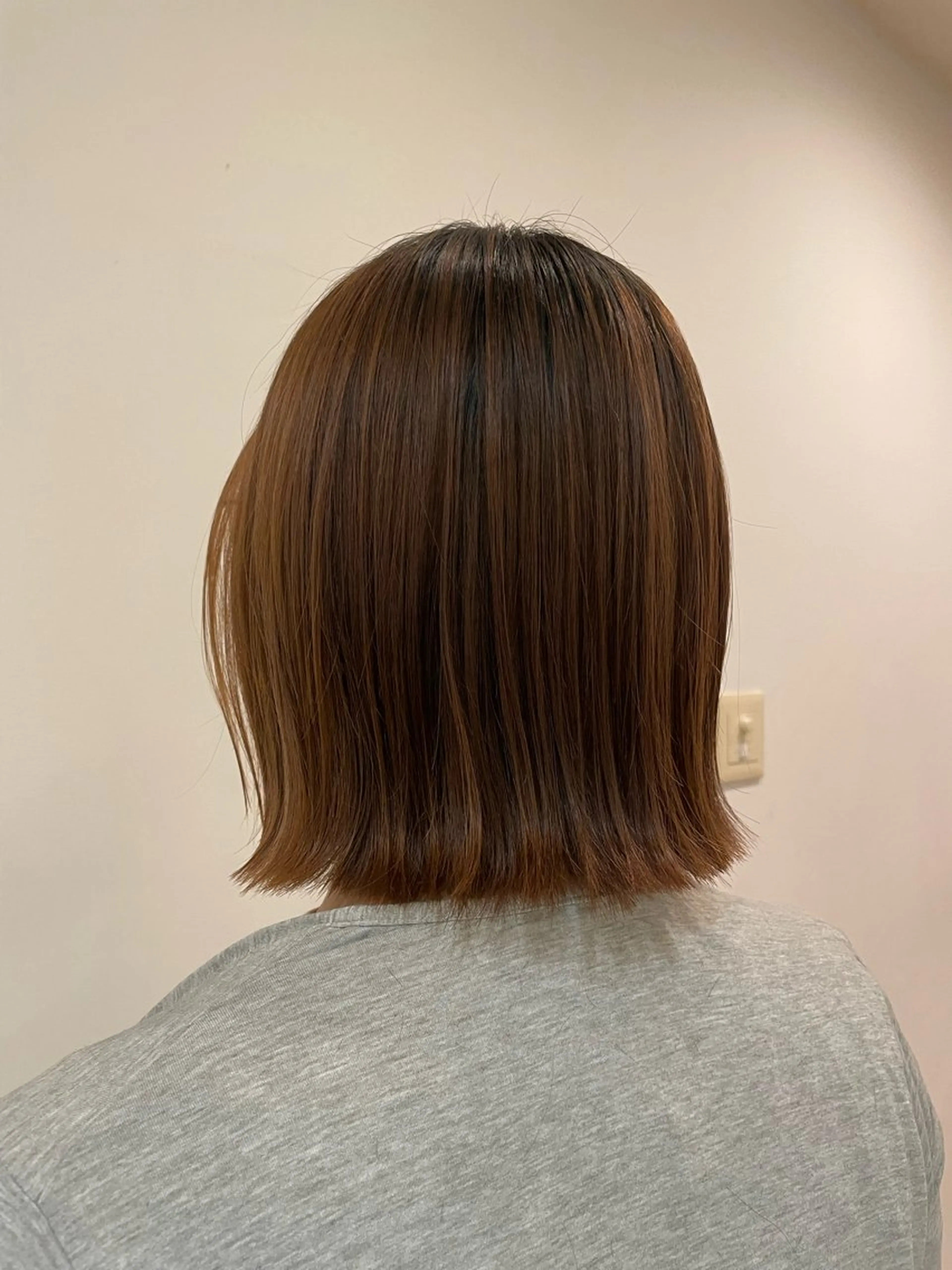 ミディアム 切りっぱなしボブ ボブ ボブカット 佐々木 祐太のヘアスタイル