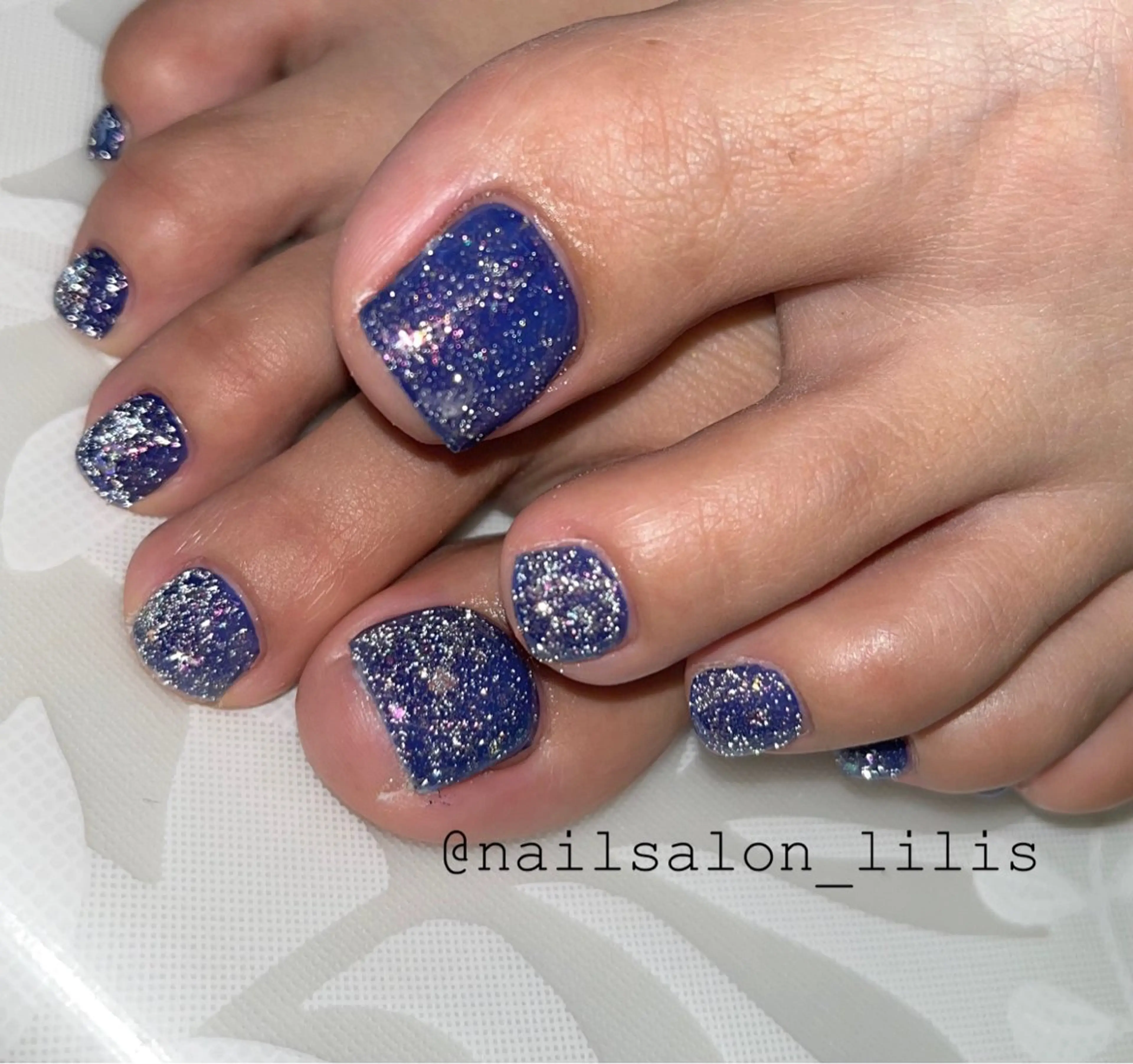 ネイル フラッシュネイル フットネイル nailsalon Lilisのネイルデザイン