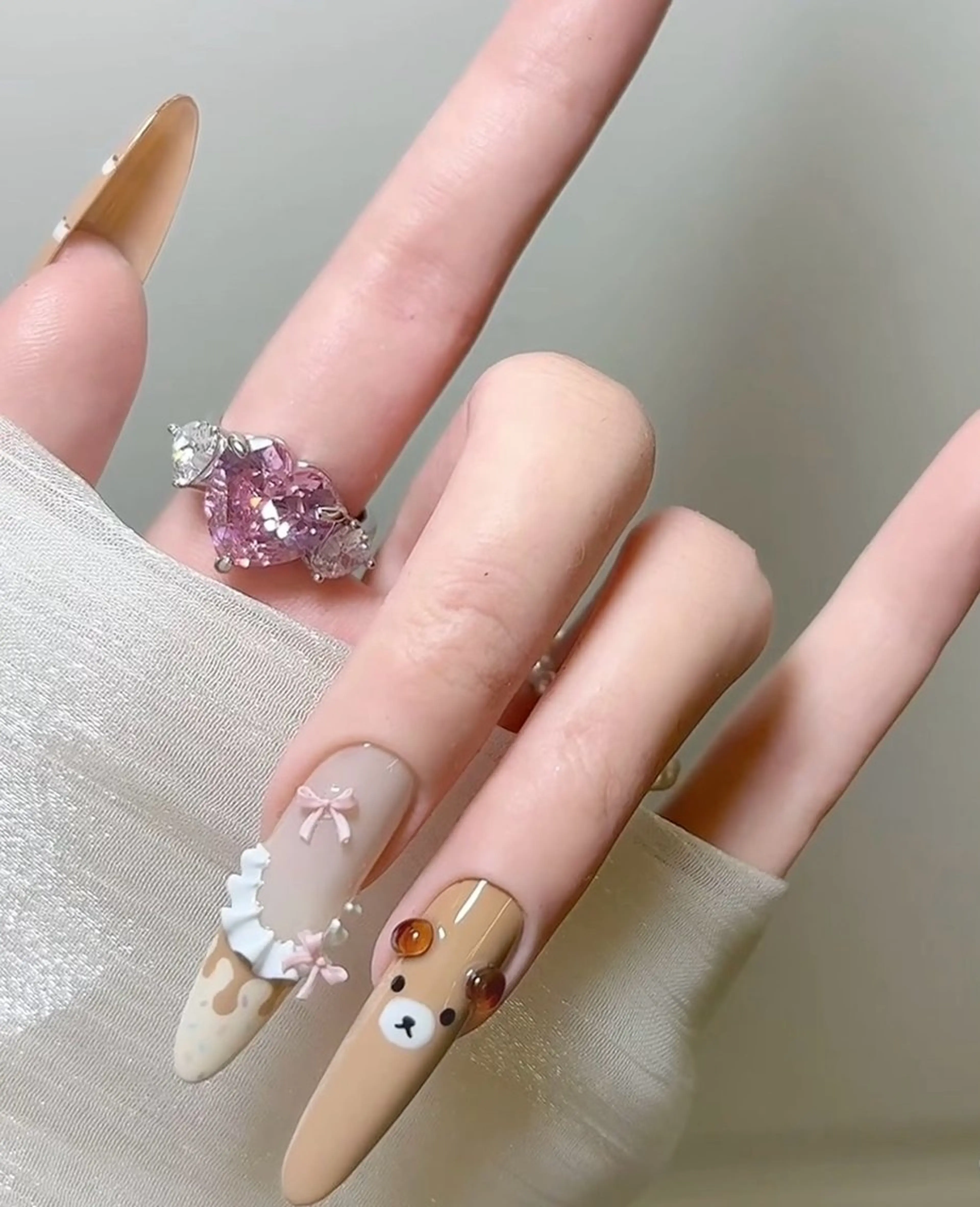 ネイル オーロラネイル フラワーネイル フットネイル フレンチネイル ジェルネイル ハンドネイル 長さだし専門 ありさのネイルデザイン