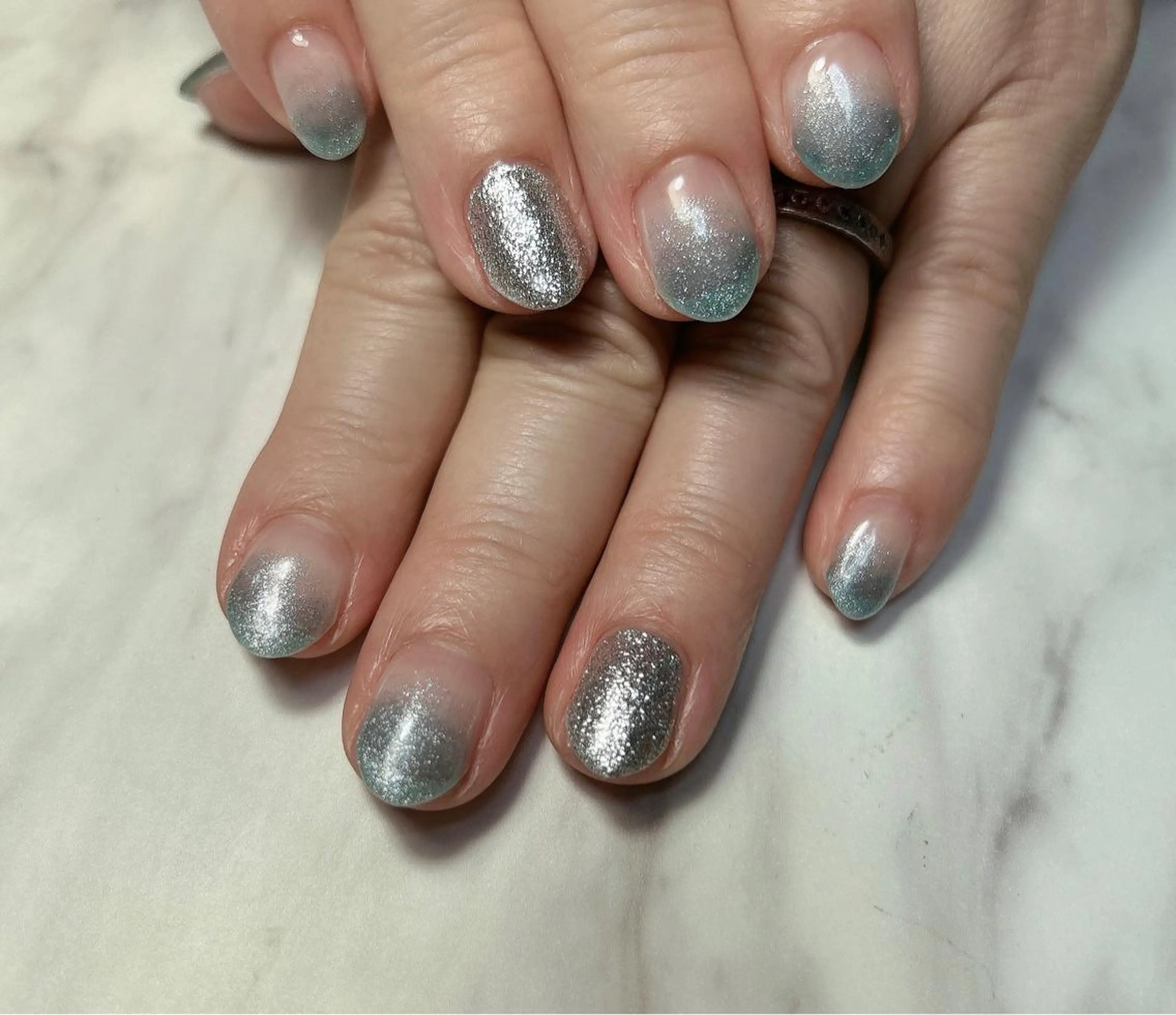 ネイル フレンチネイル マグネットネイル マグネットフレンチ ハンドネイル reve あやののネイルデザイン