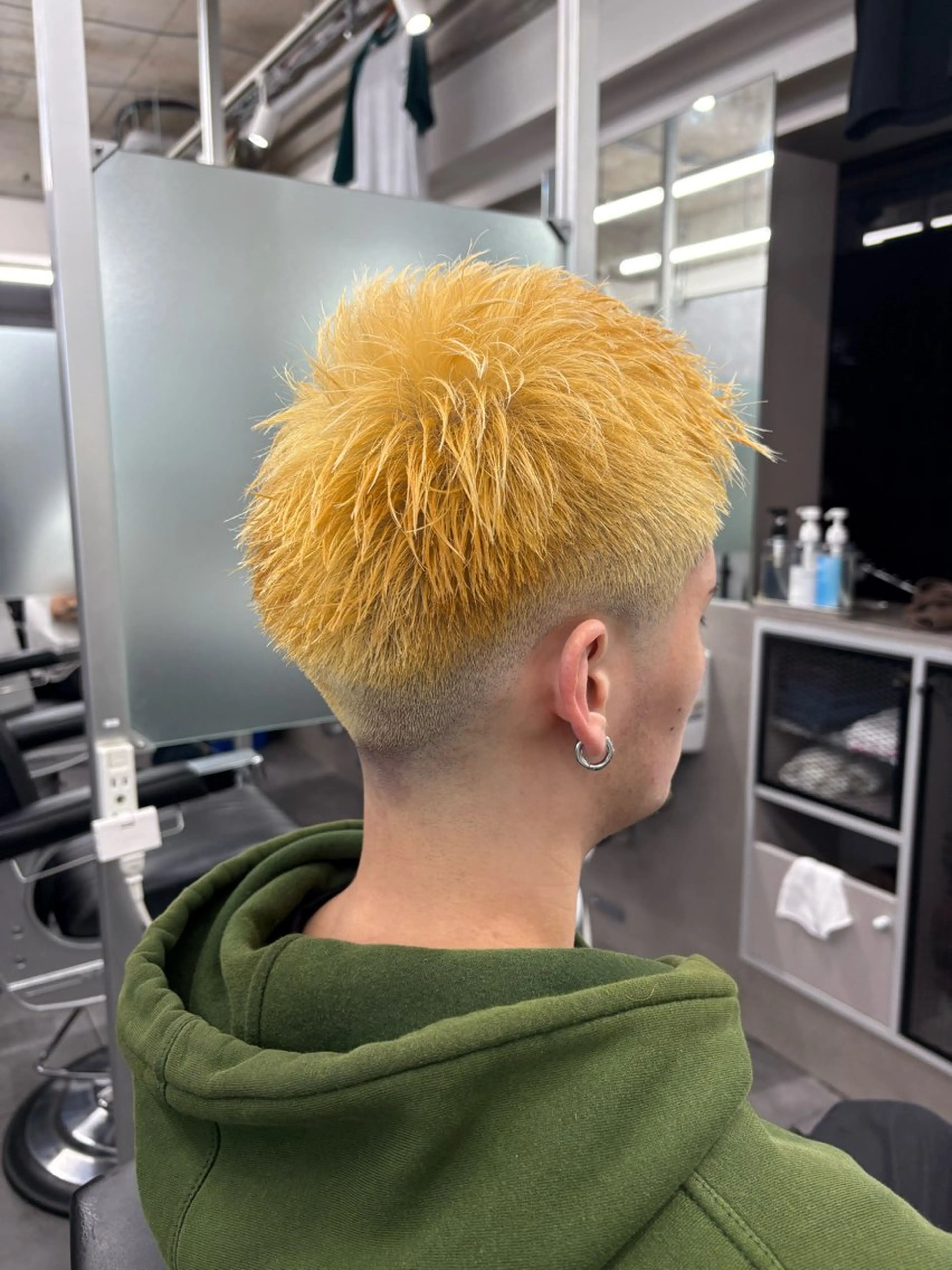 ショート メンズ カット パーマ 本間 颯太のヘアスタイル