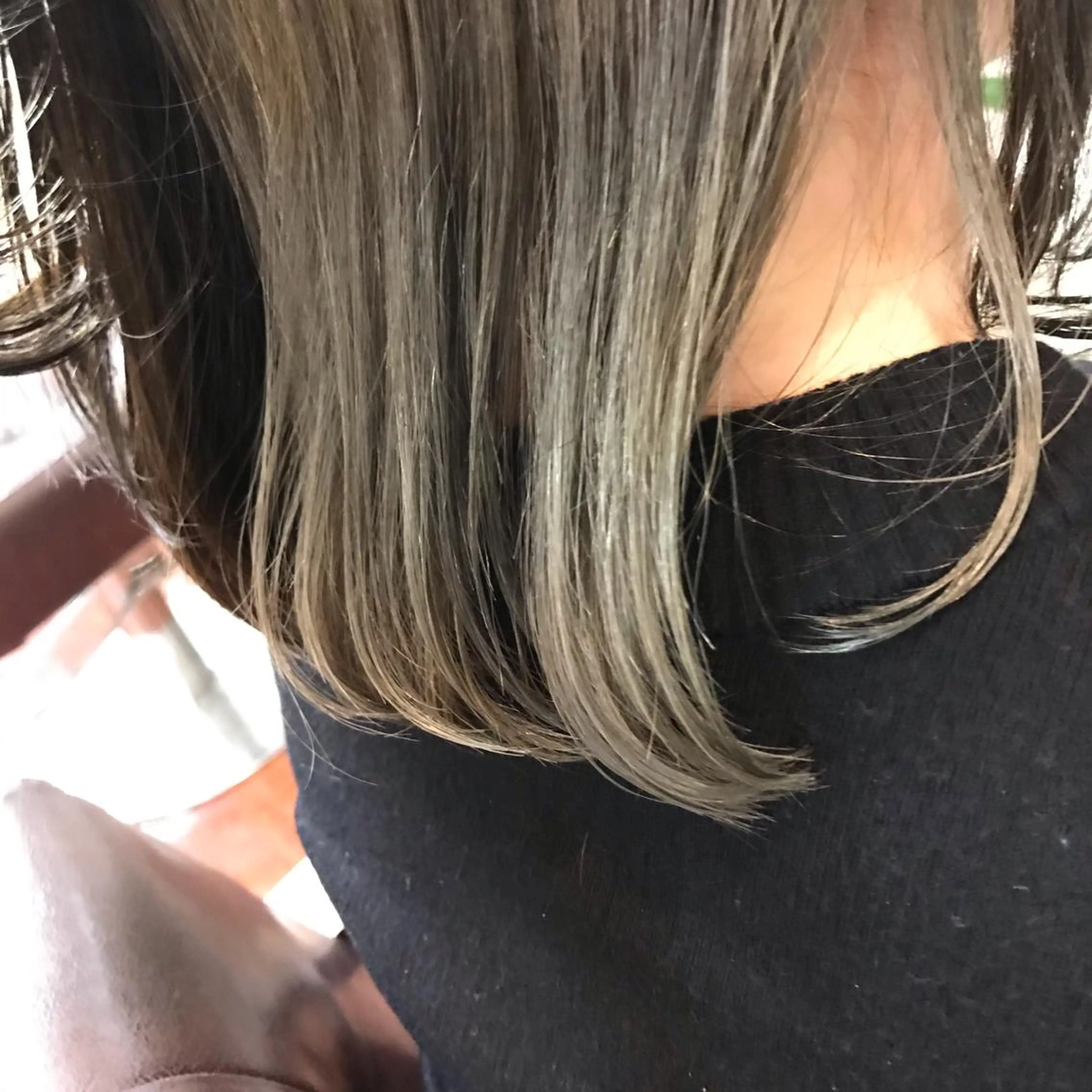 ミディアム カラー ブリーチ カット ヘアカラー ヨシダ トオルのヘアスタイル