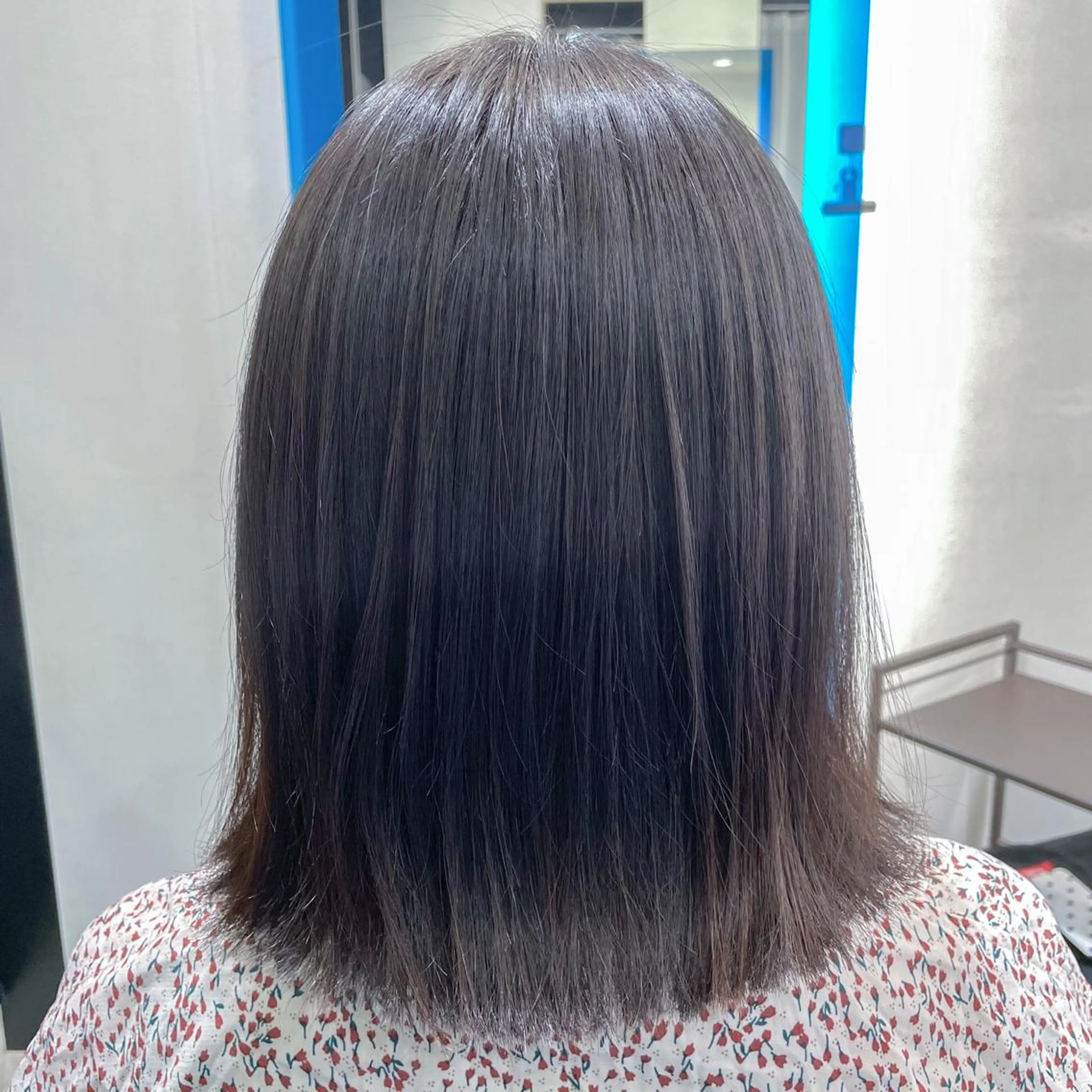 ミディアム 縮毛矯正 伊藤 未来のヘアスタイル