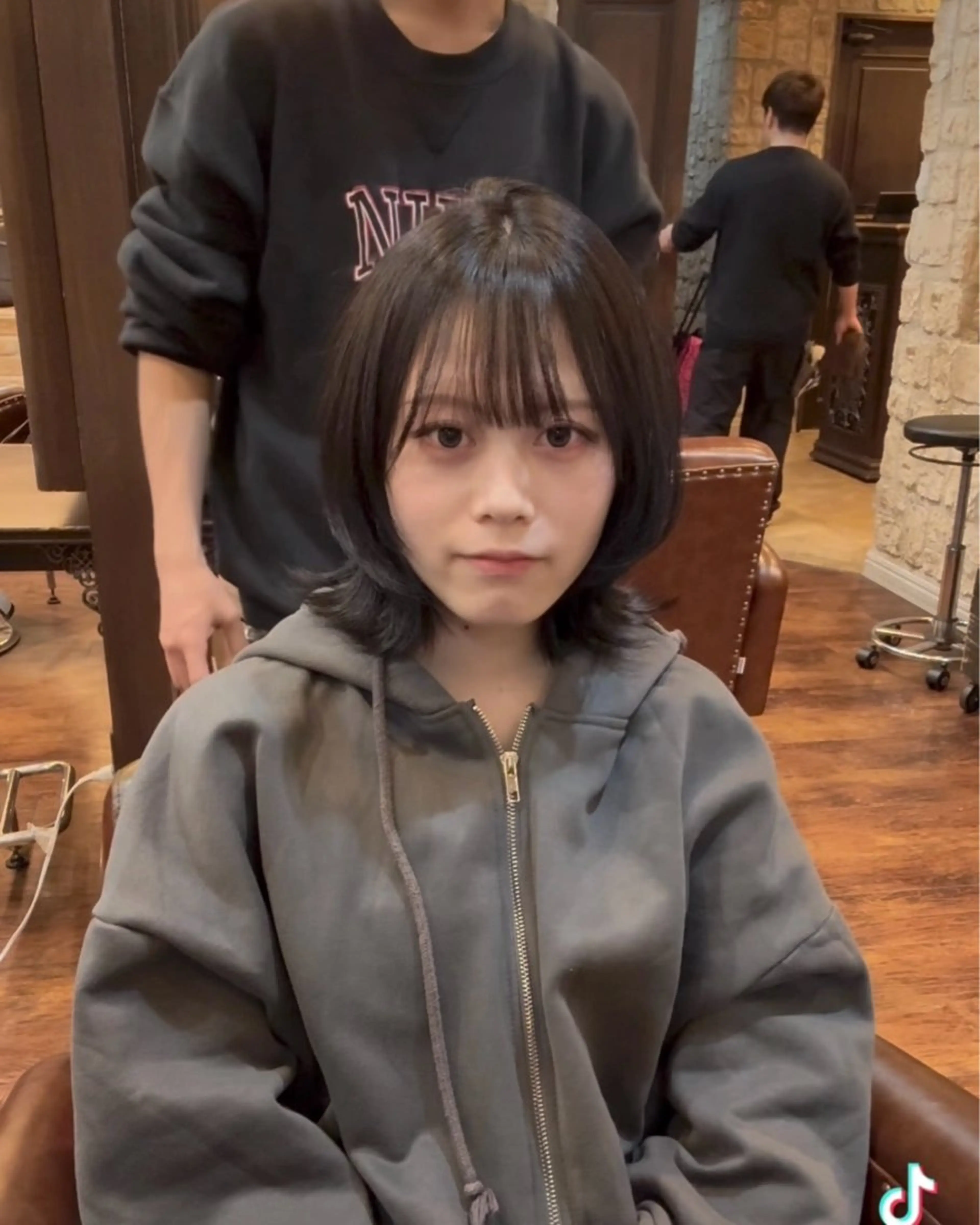 ミディアム カラー 町田/レイヤーカット ハッシュカット/八木のヘアスタイル