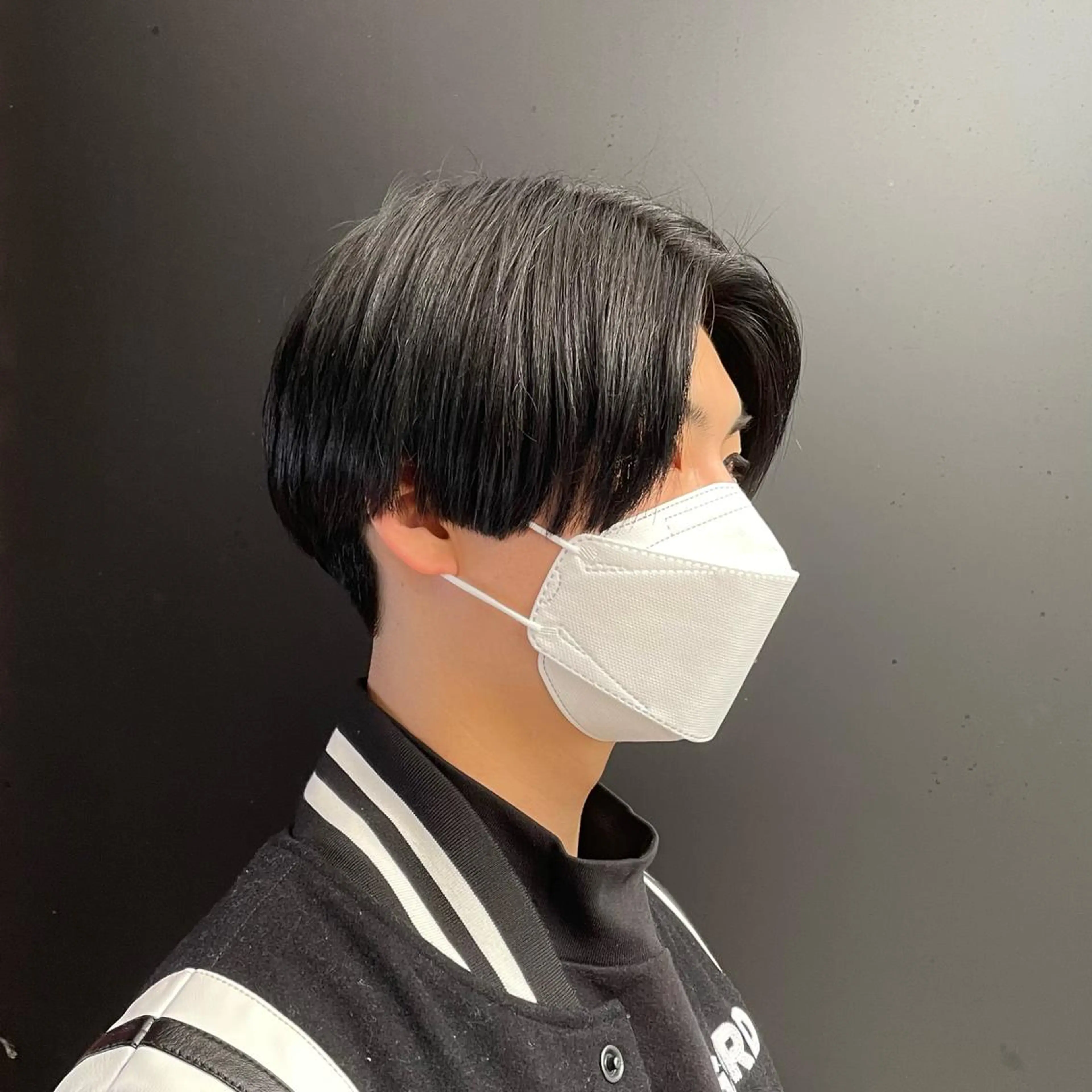 ミディアム メンズ センターパート カット 【柏メンズパーマ職人 】店長　KAZUMAのヘアスタイル