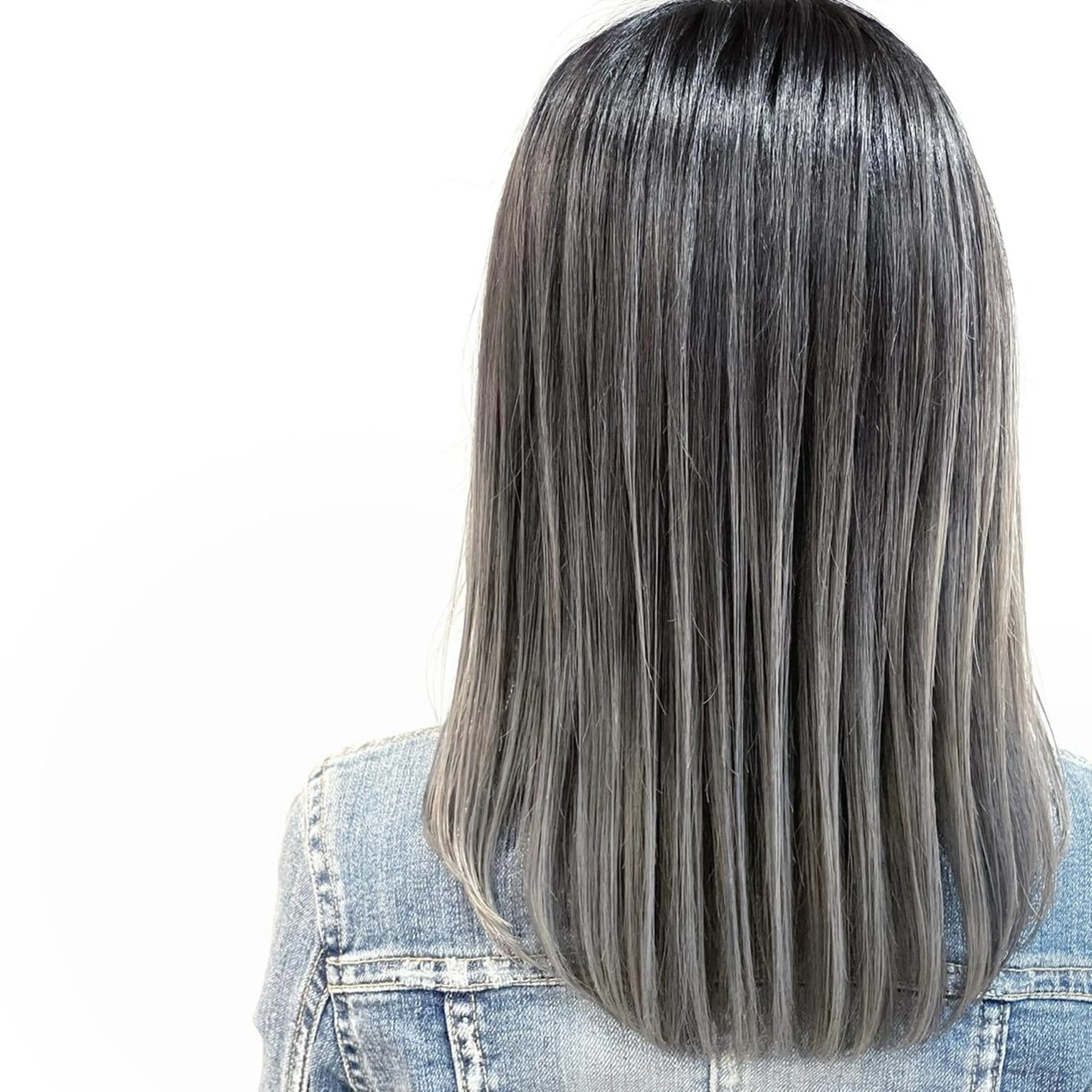 ミディアム GATE. staffのヘアスタイル