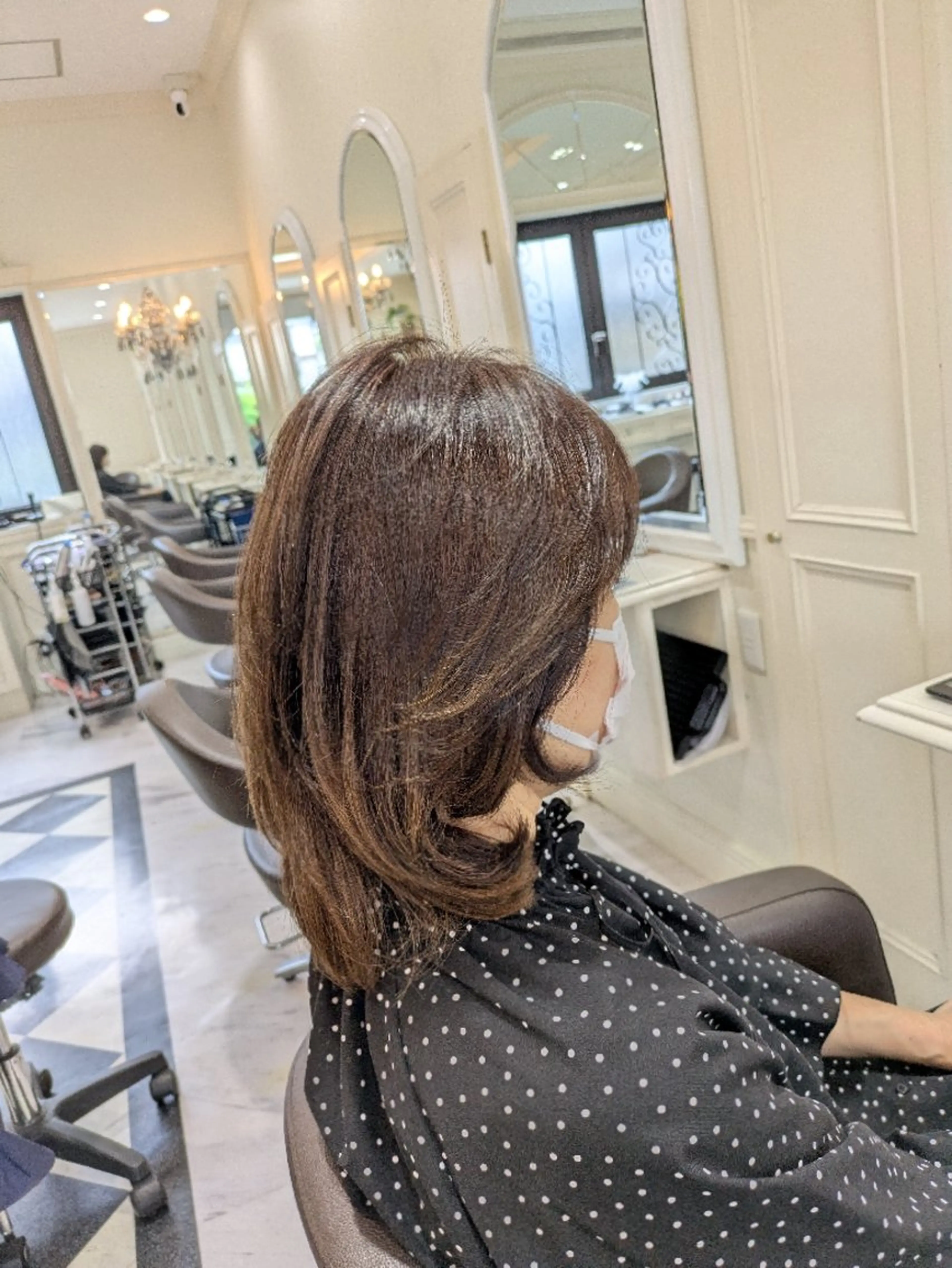 ミディアム Salon de with根本博史のヘアスタイル