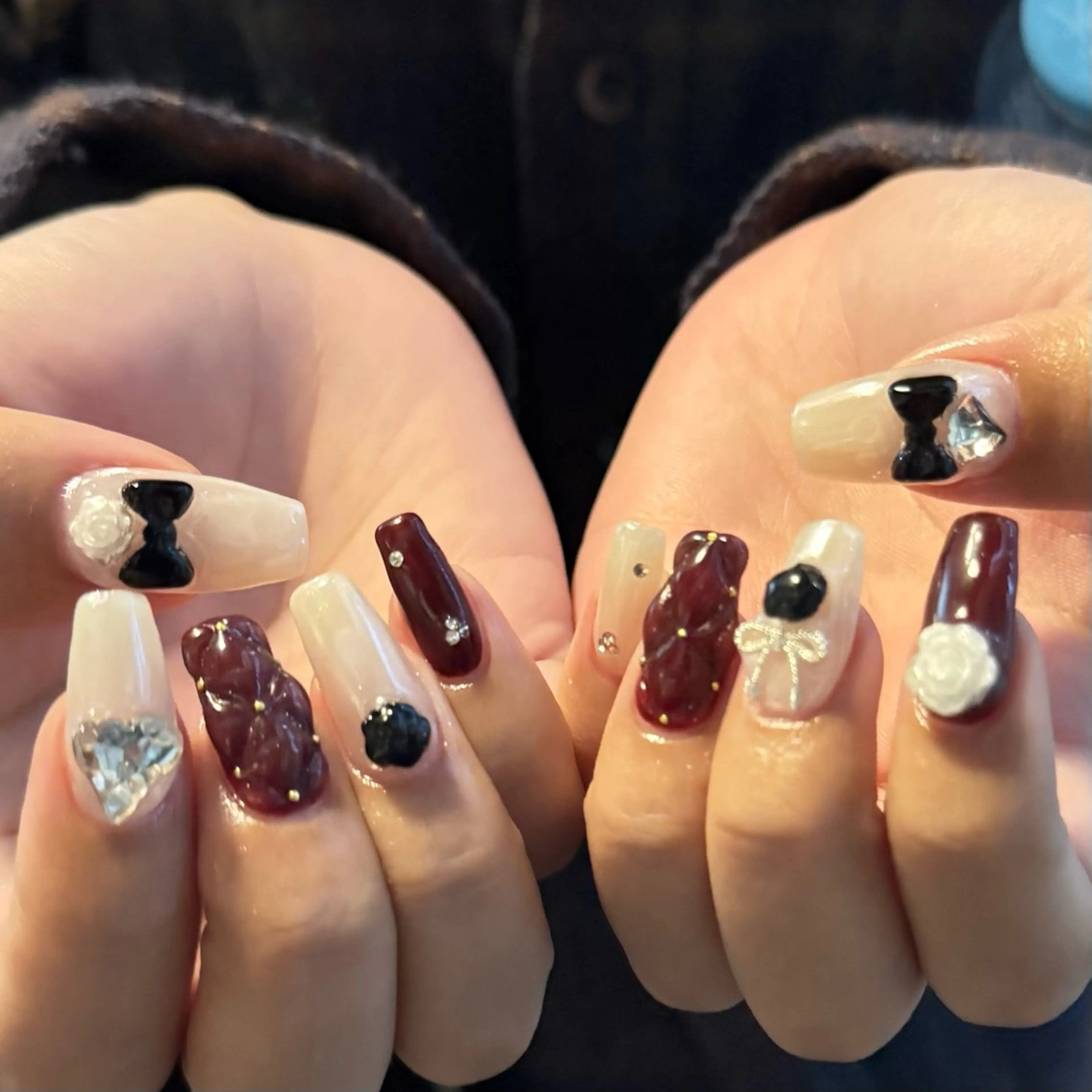 ミディアム 小川 柚香のネイルデザイン