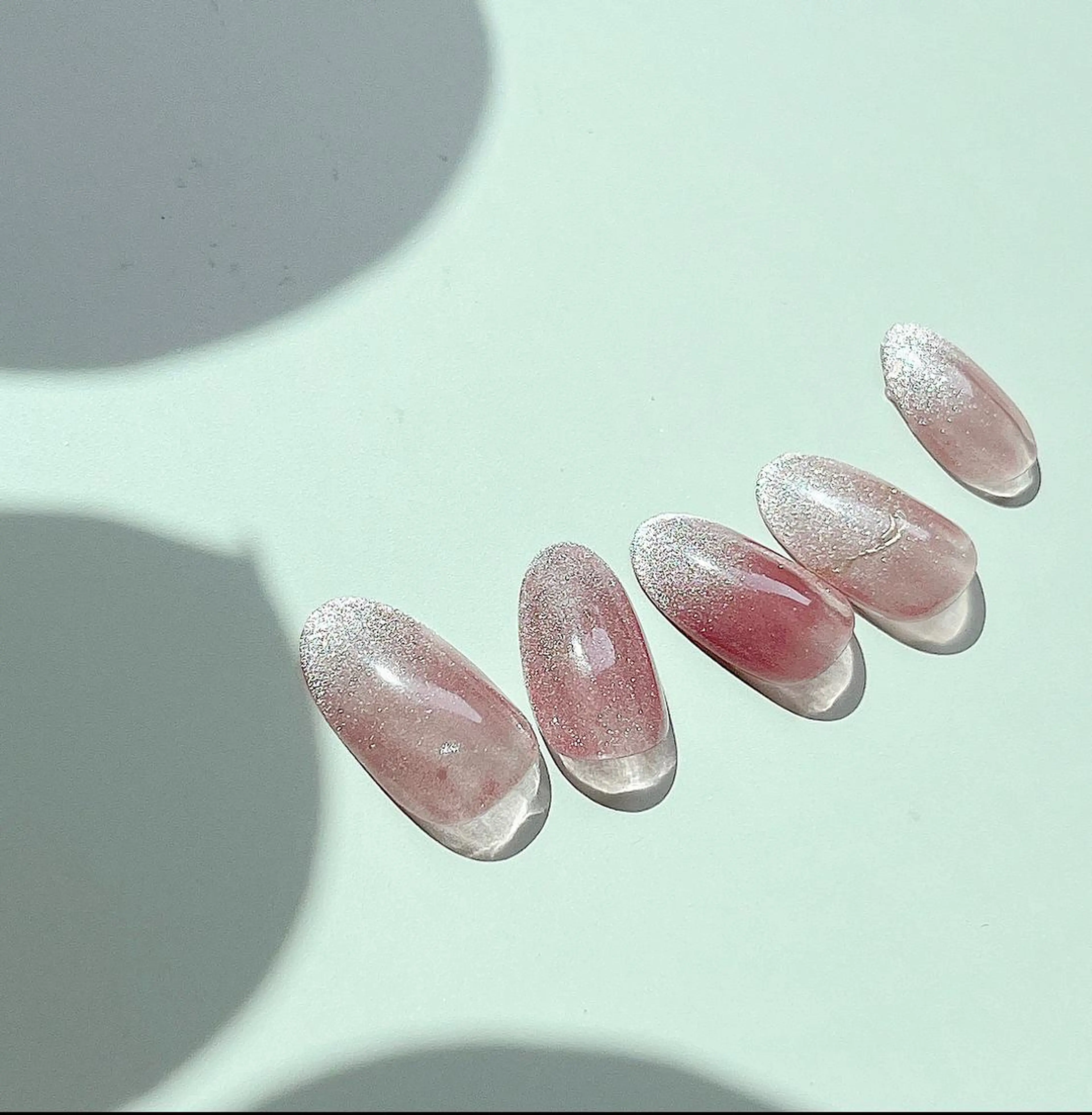 ネイル シンプルネイル LIAnail MOEのネイルデザイン