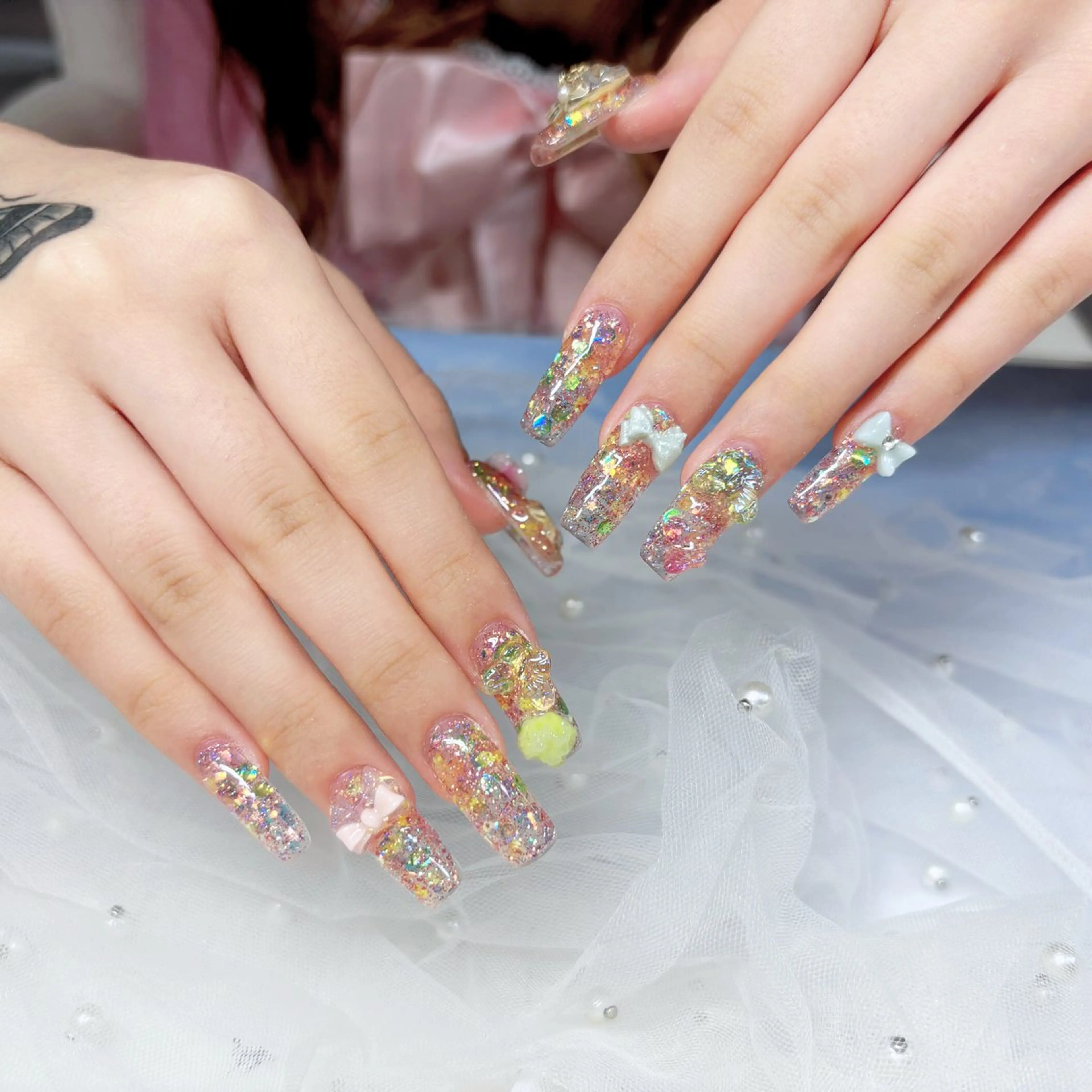 ネイル ハンドネイル H3 Nail Tsuki🦋💙のネイルデザイン