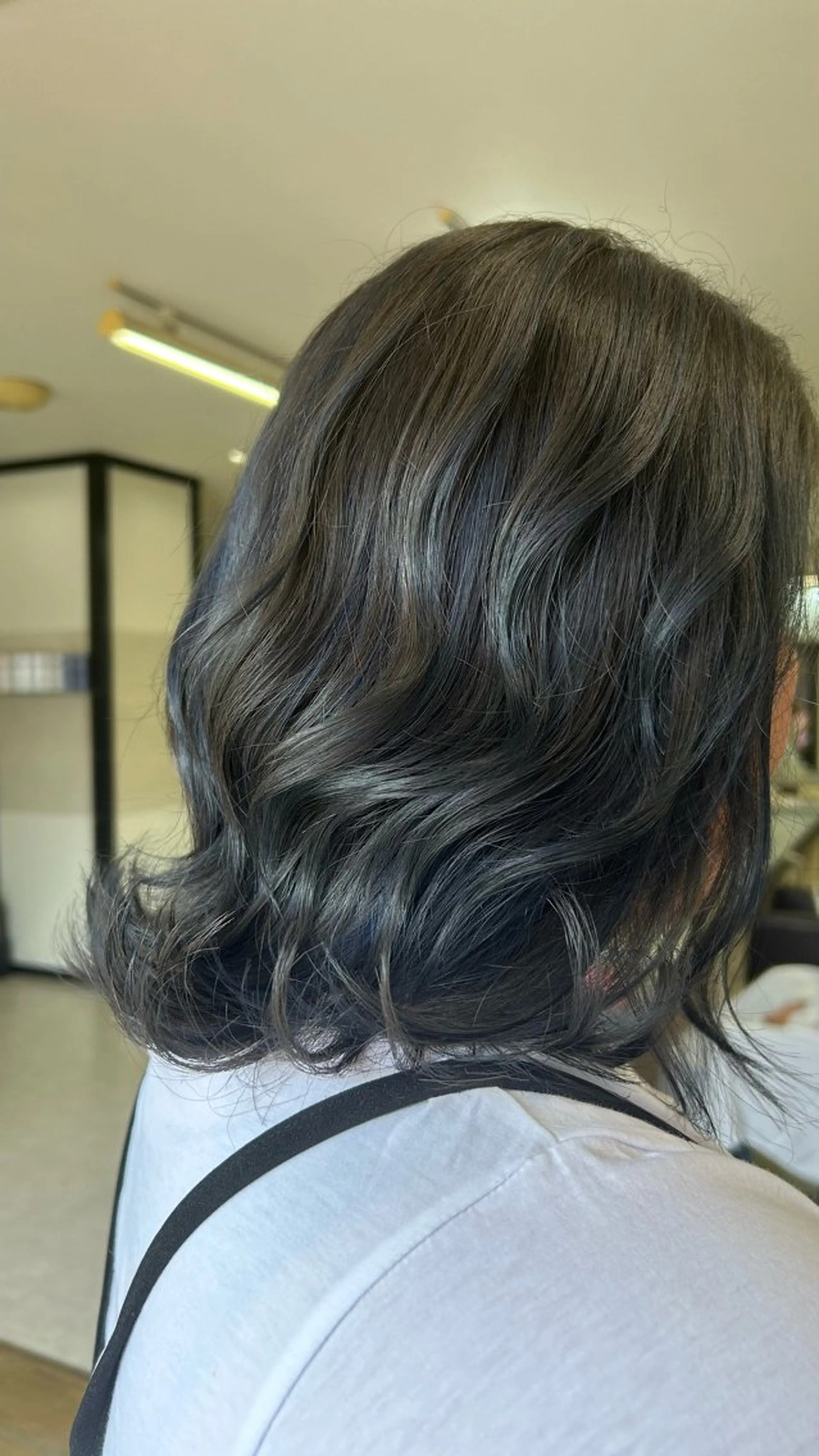 ミディアム カット ヘアカラー 🍅ハイライト/ レイヤー/mao🍅のヘアスタイル