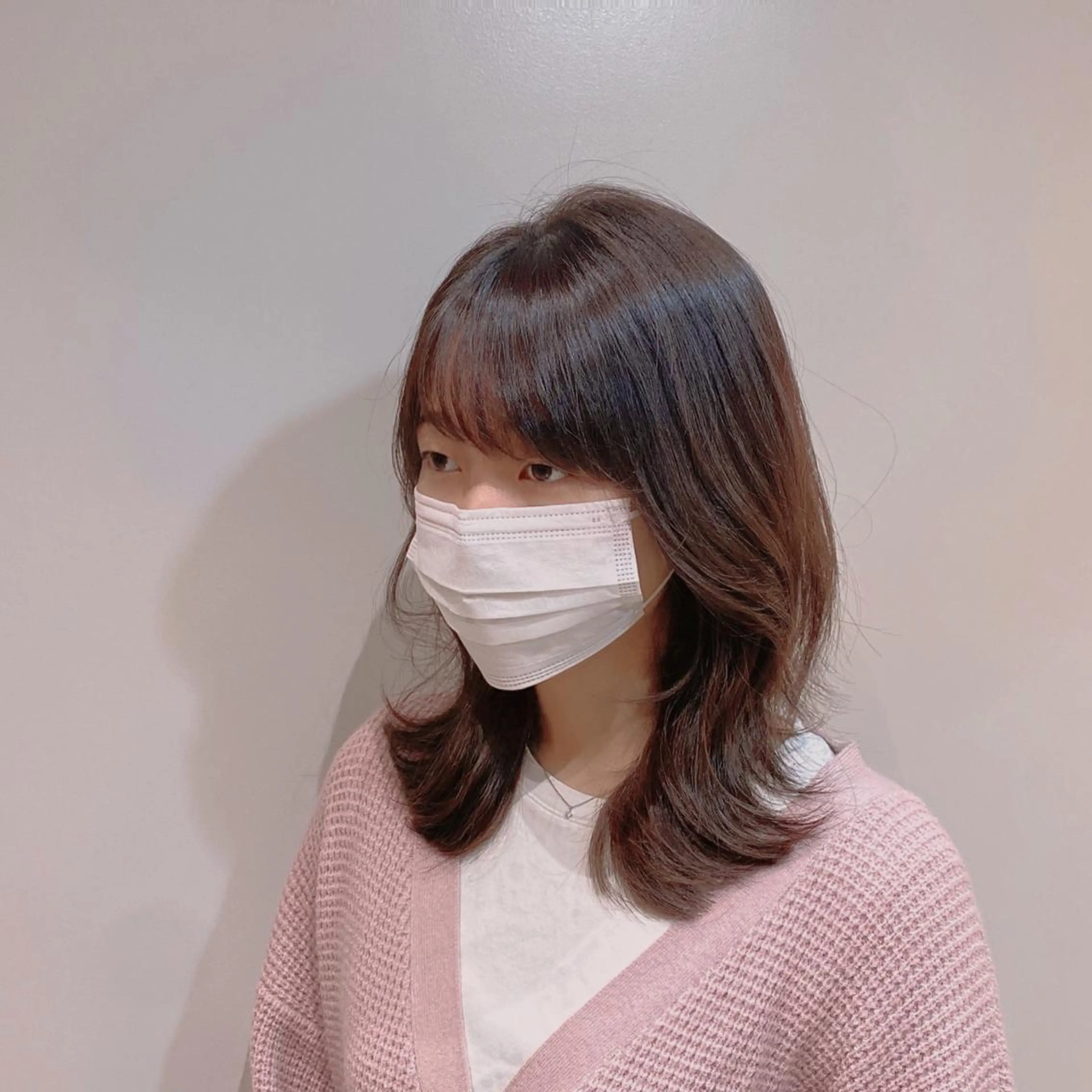 ミディアム カット ヘアカラー トリートメント パーソナルカラー lapiax阿部のヘアスタイル