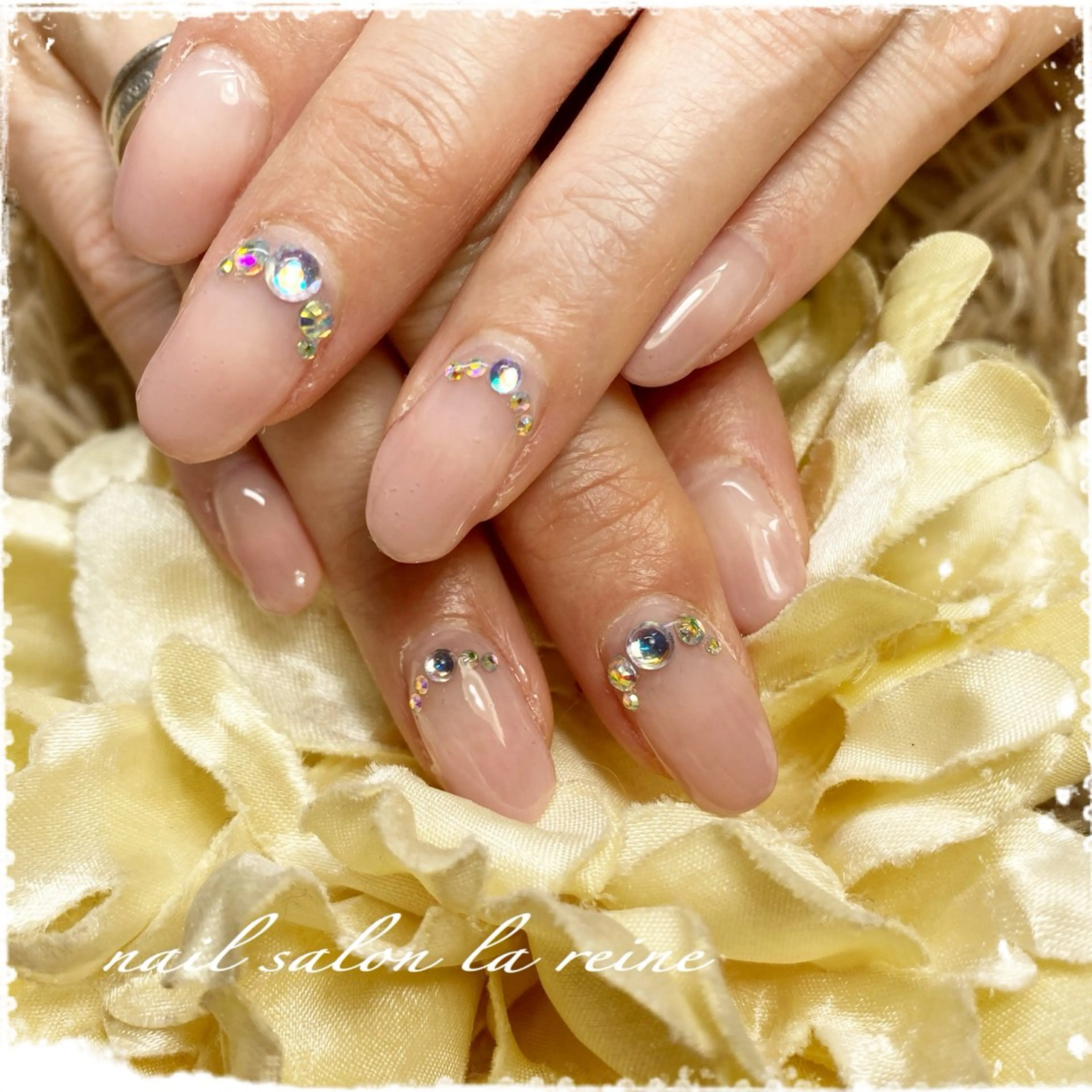 ネイル アートネイル グラデーション シンプルネイル nail salon la reineのネイルデザイン