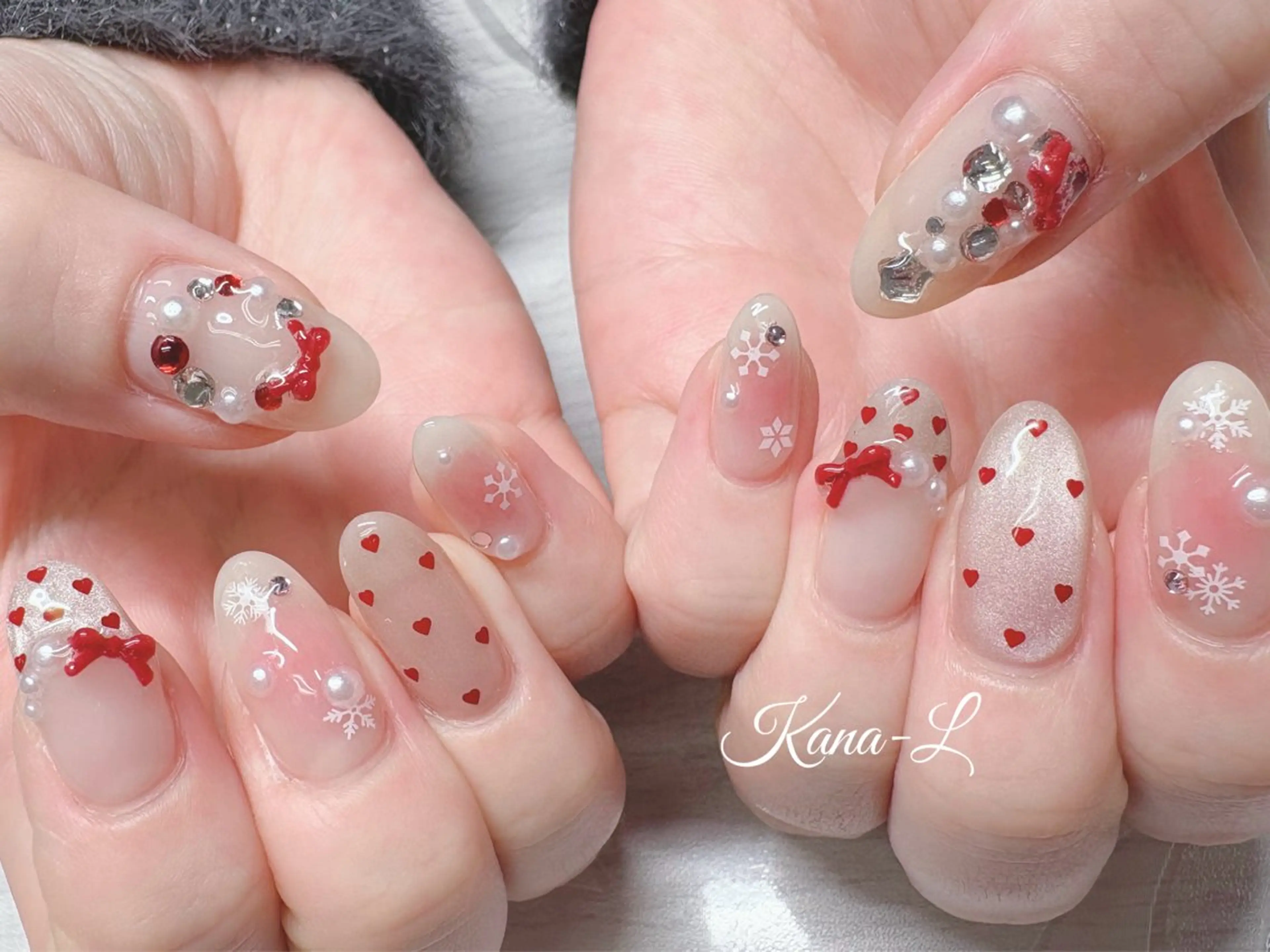 ネイル 芦辺 香奈のネイルデザイン