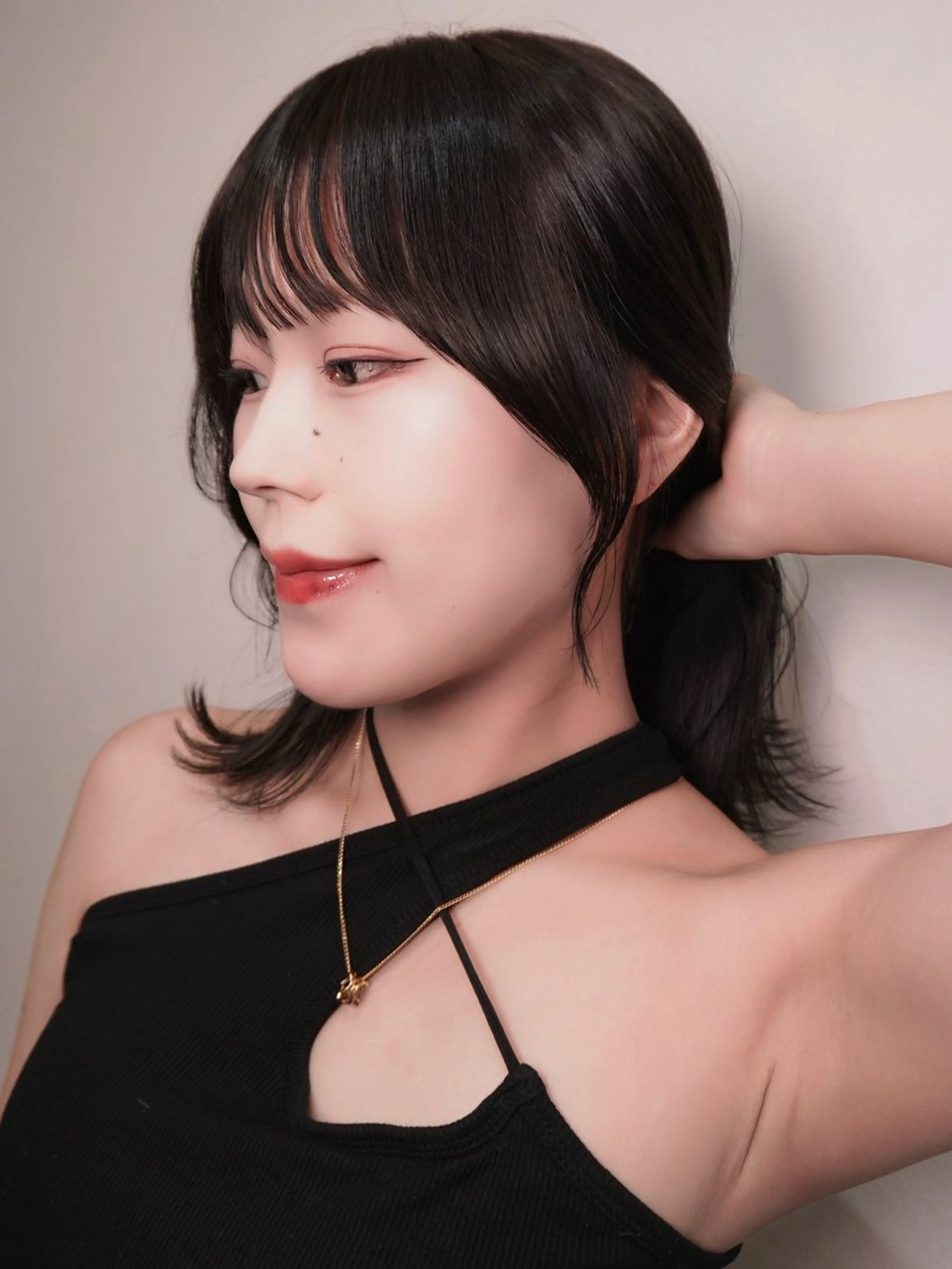 ミディアム コテ巻き/パーマ/艶 透明感/荻原凜太郎のヘアスタイル