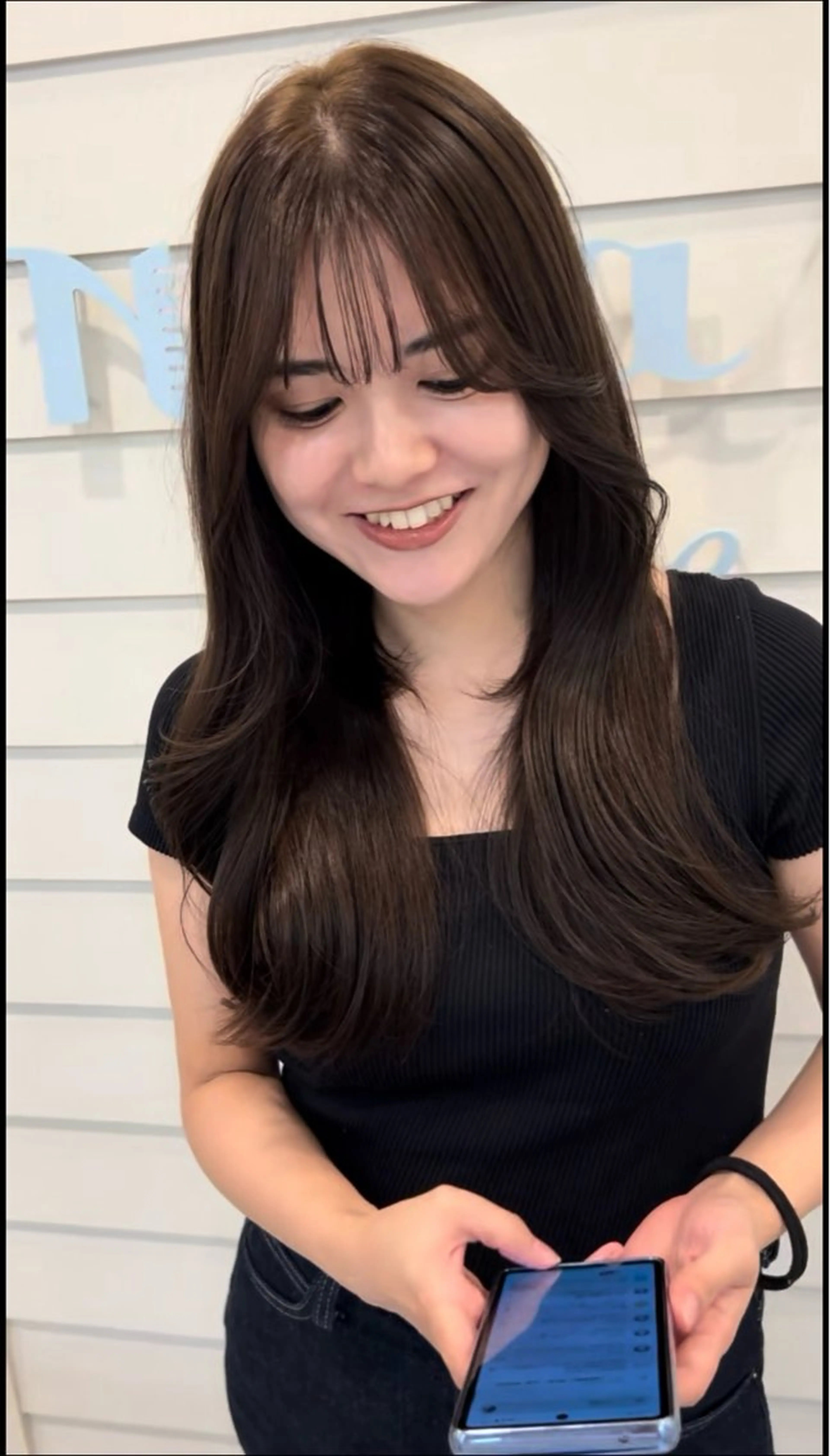 ロング くびれヘア 顔周りカット 韓国風ヘア ロング カット ヘアカラー トリートメント 仲村 豪太のヘアスタイル