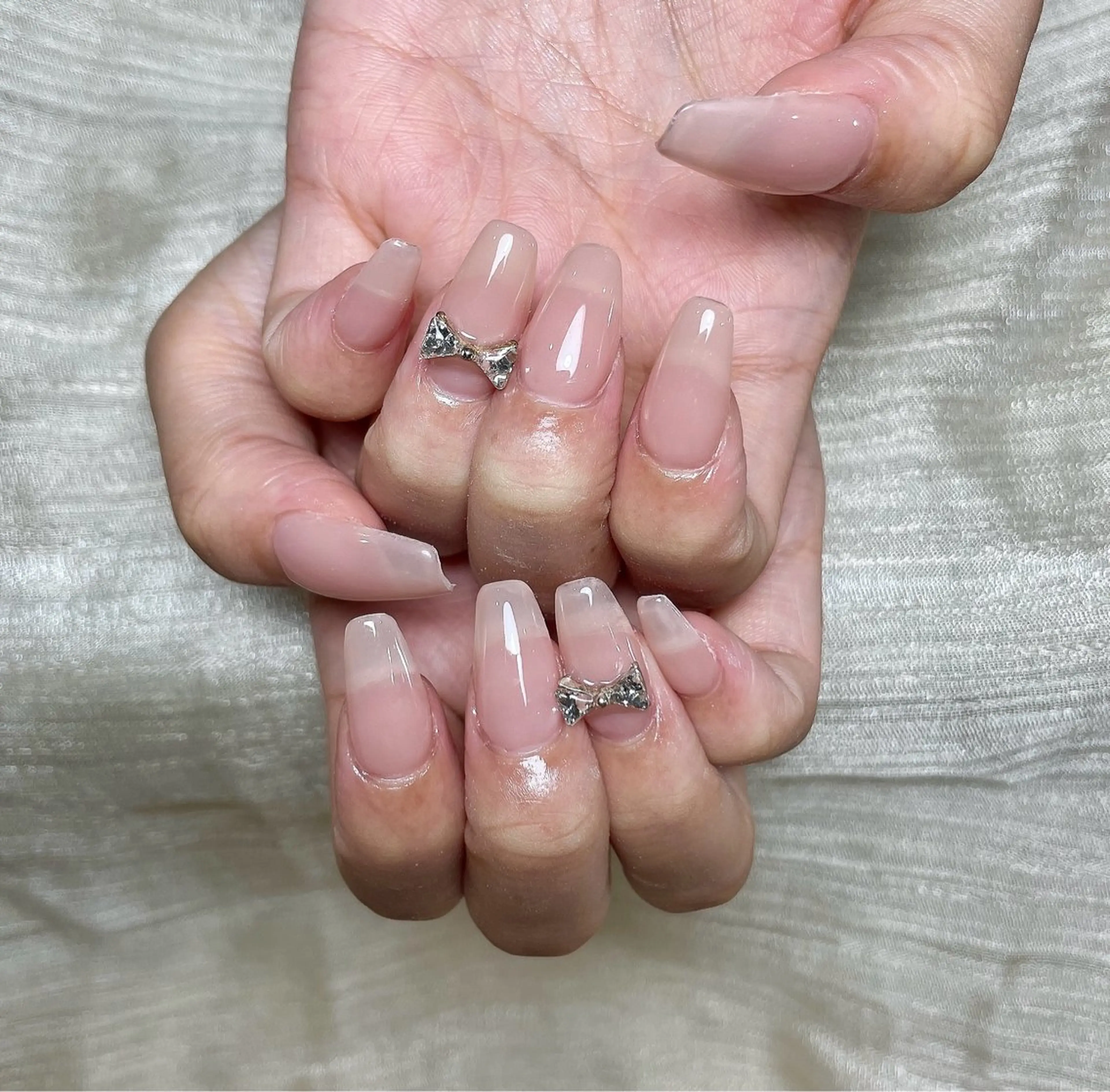 ネイル ハンドネイル ハンドケア モナ& あきのネイルデザイン