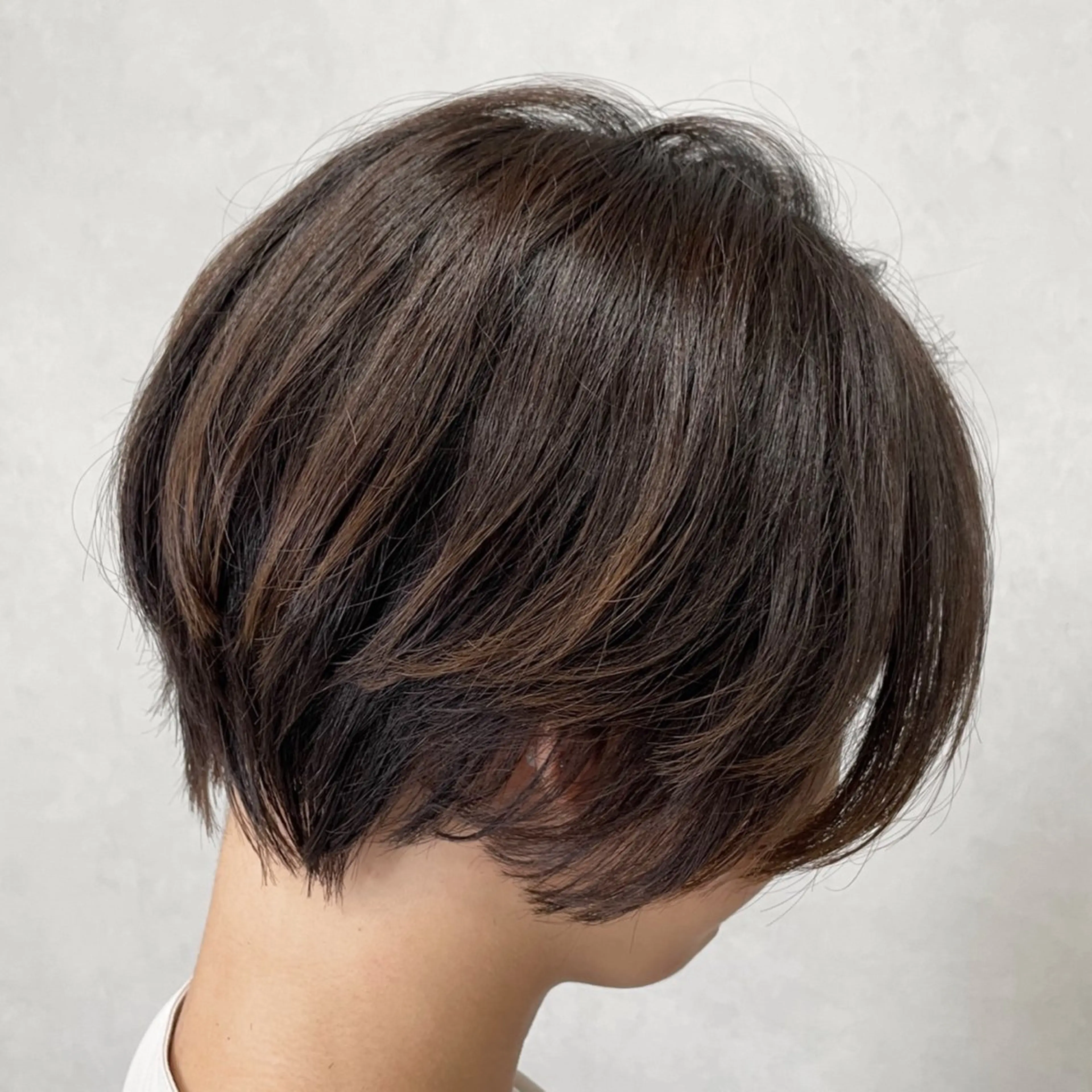 ショート カラー パーマ ヘアアレンジ メンズ キッズ ショートヘア カット トリートメント Eir 豊中 ﾊﾟｰﾏ ｹｱ特化ｻﾛﾝ【ｴｲﾙ】所属・TopStylist ✂︎ Azumaのヘアスタイル