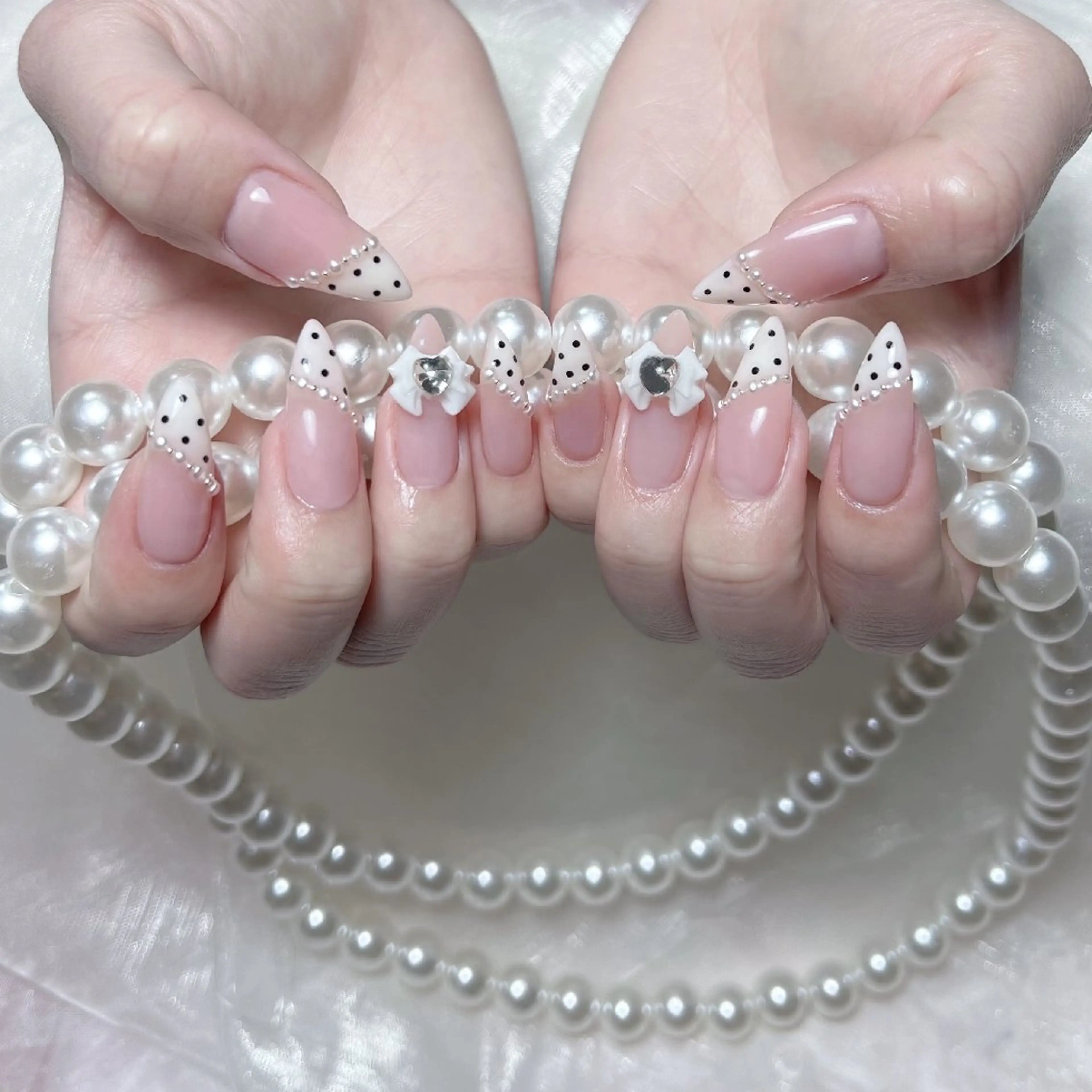 ネイル B&B  Nail のネイルデザイン