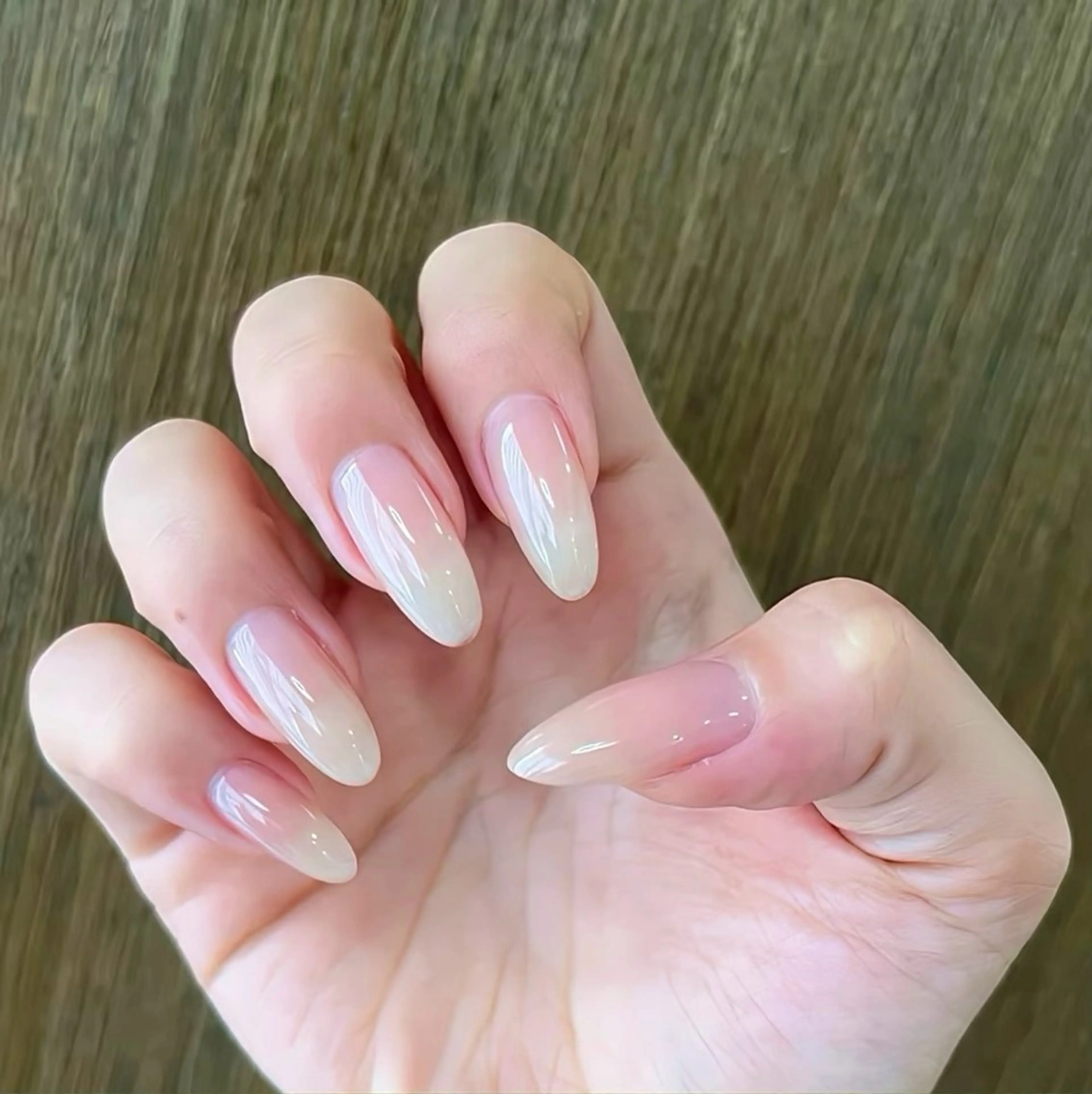 ネイル チークネイル 長さ出し フレンチネイル ガーリー 韓国ネイル sun nail池袋 モデル募集のネイルデザイン