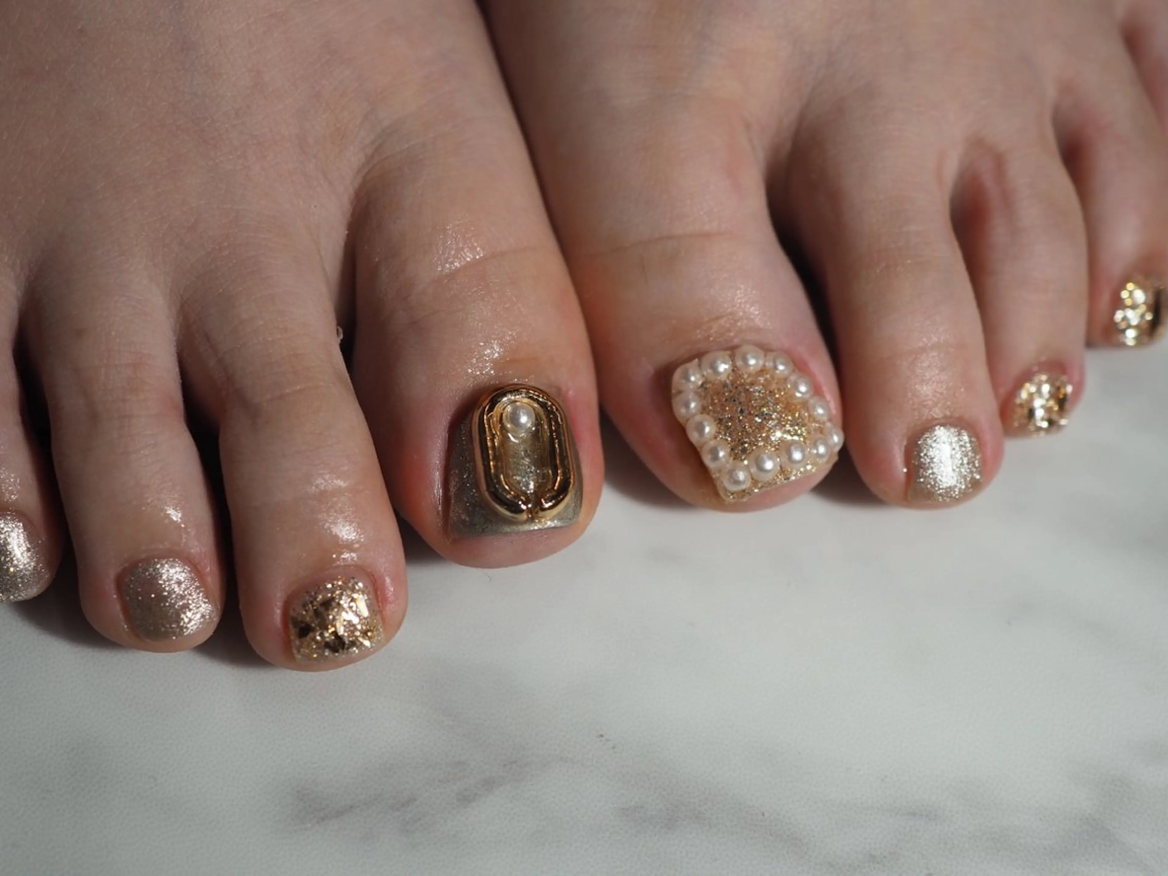 ネイル フットネイル LUANA 里菜のネイルデザイン