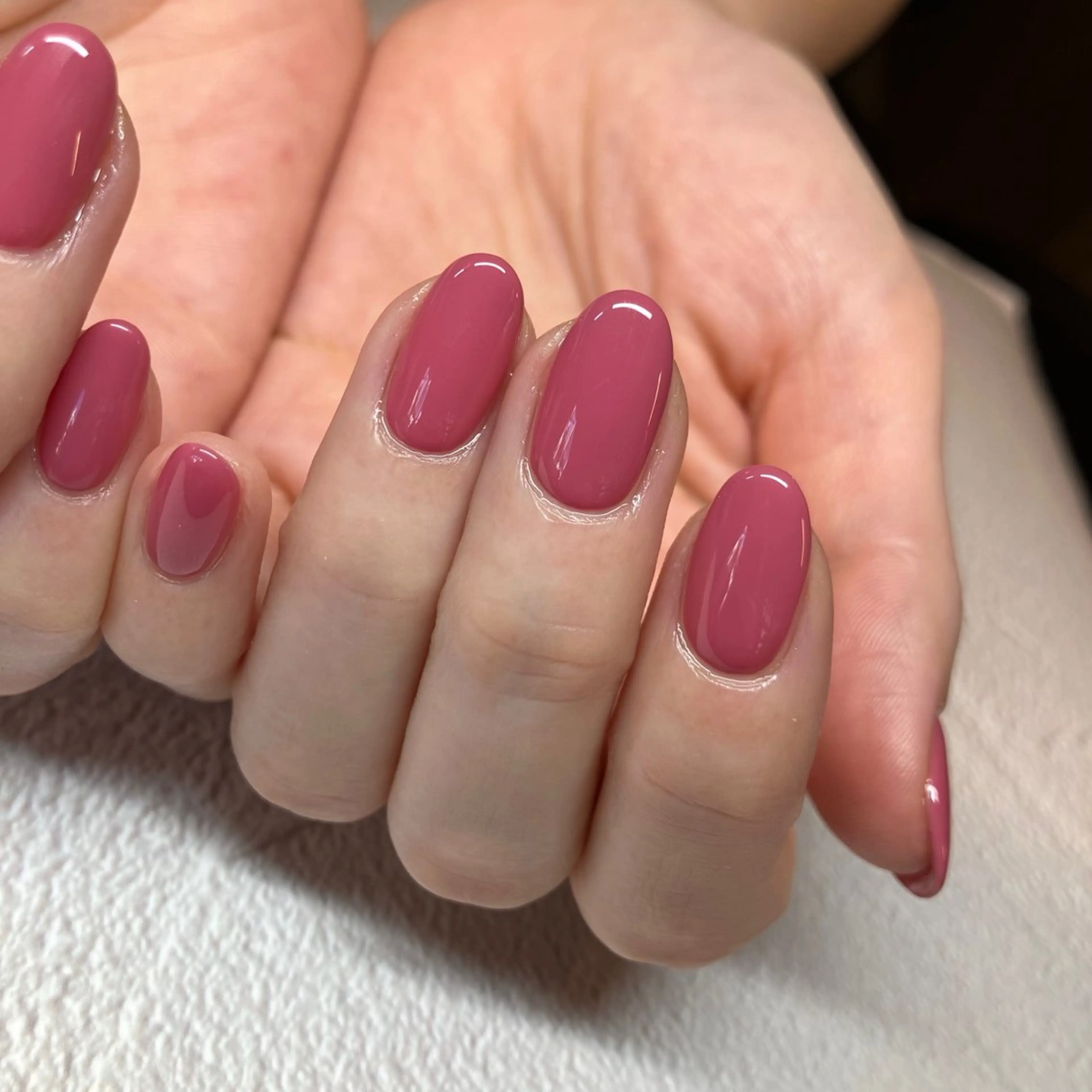 ミディアム Still me 初台のネイルデザイン