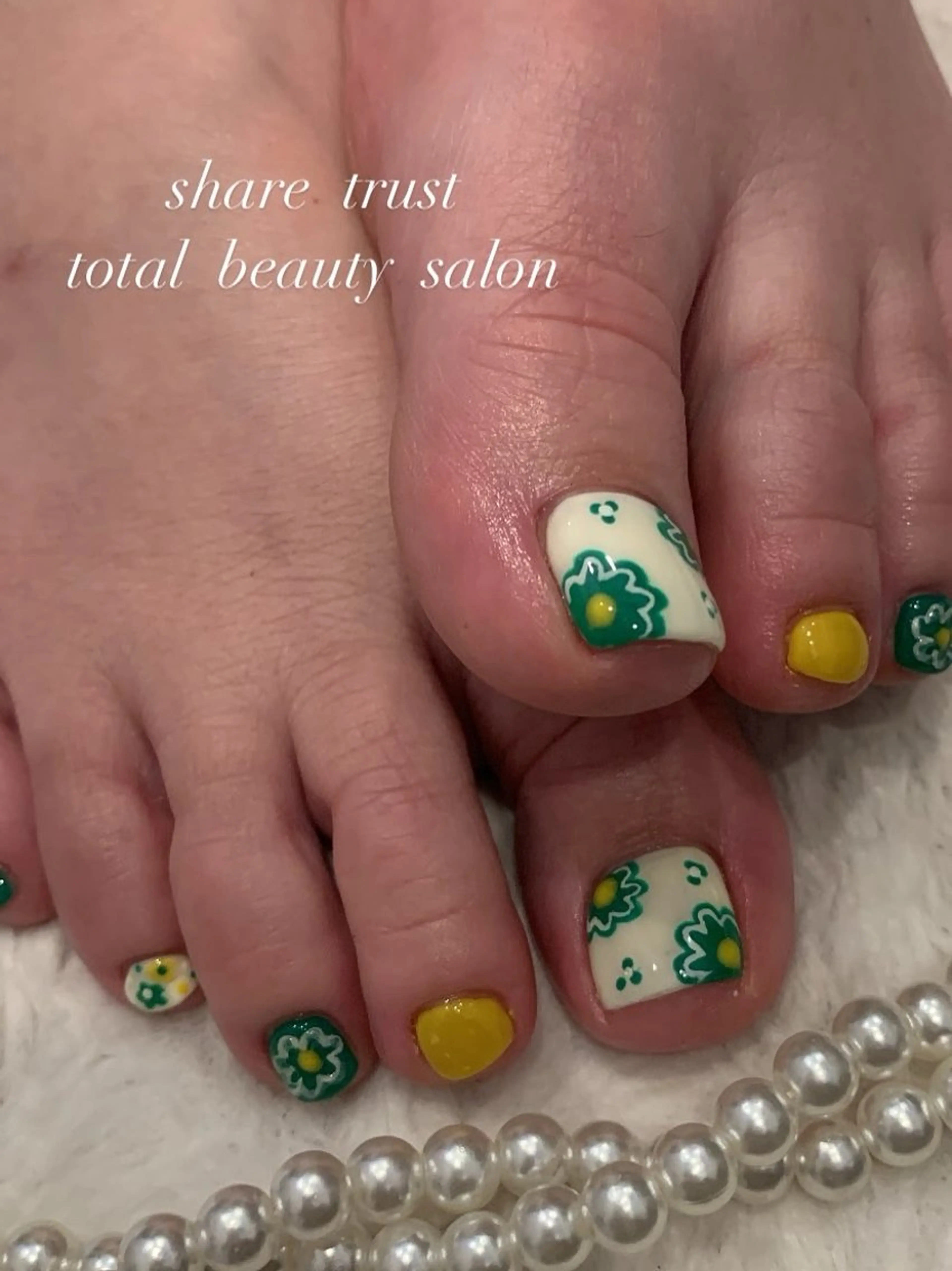 ネイル sharetrust 🐳AKEのネイルデザイン