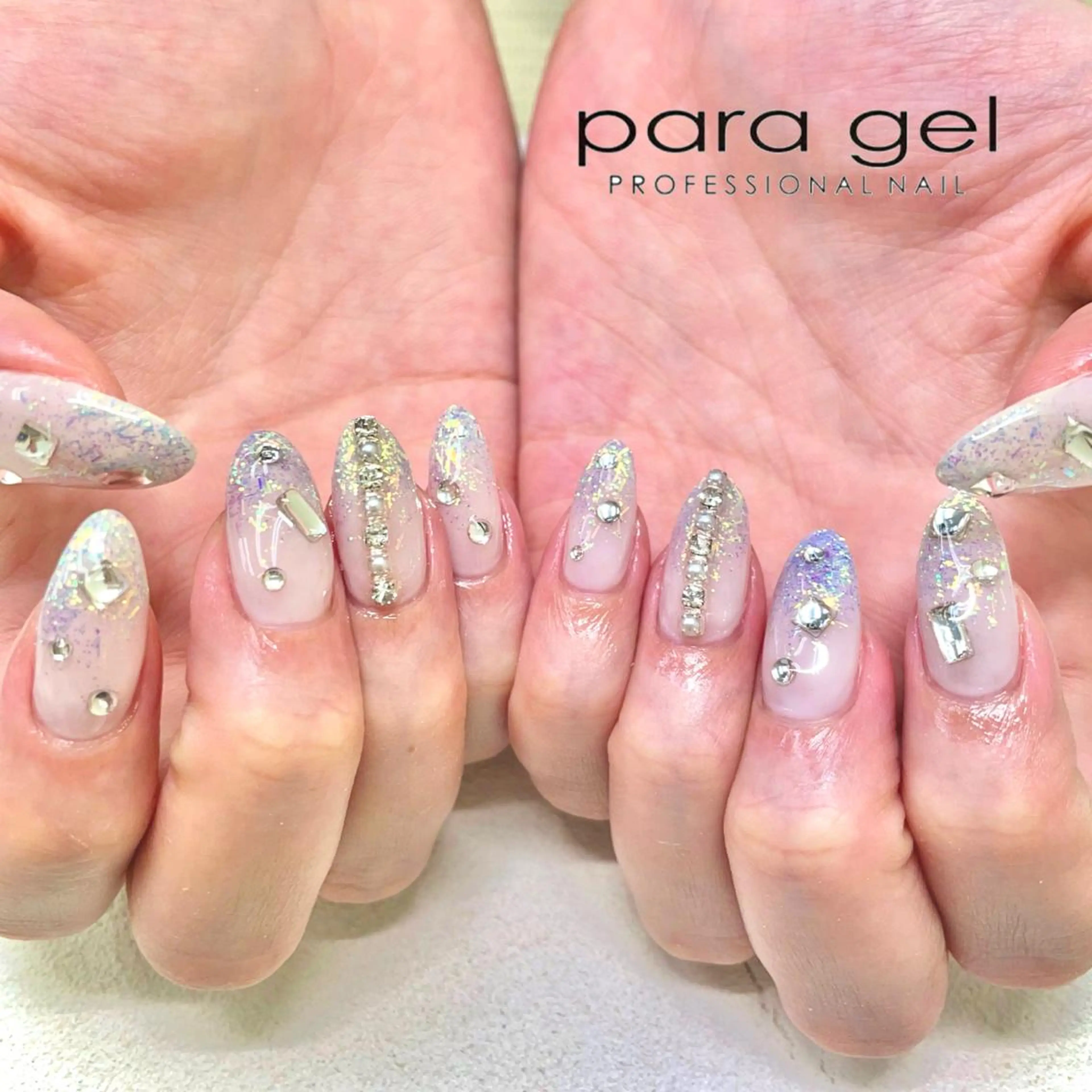 ネイル ワンホンネイル ハンドネイル Bianca🎀 ONODERAのネイルデザイン