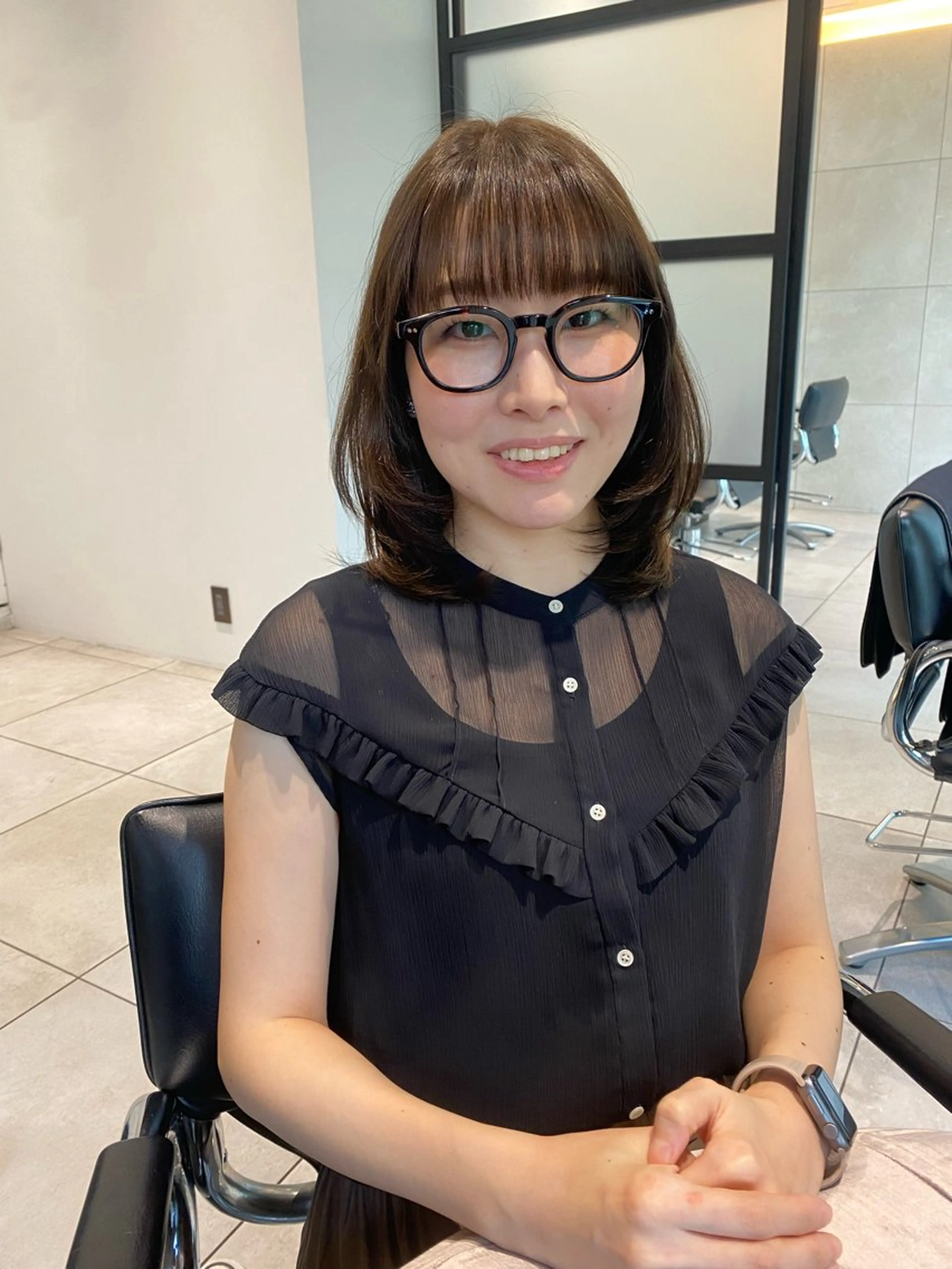 ミディアム カラー ミディアムレイヤー 透明感カラー グレージュ レイヤーカット 梅田美容室 SPADICユヅキ♠のヘアスタイル