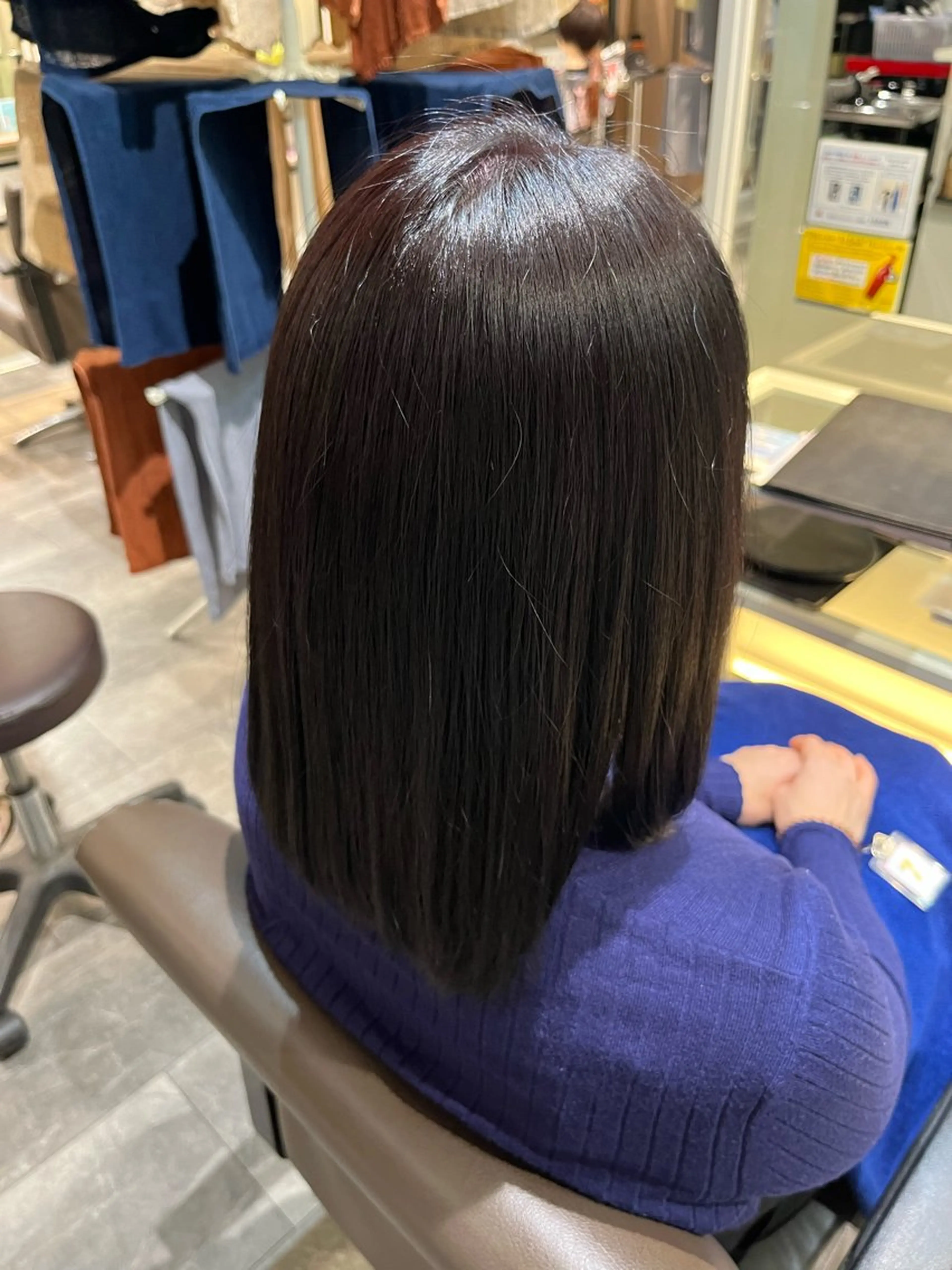 セミロング カラー 🔥坂本 リョウ🔥のヘアスタイル