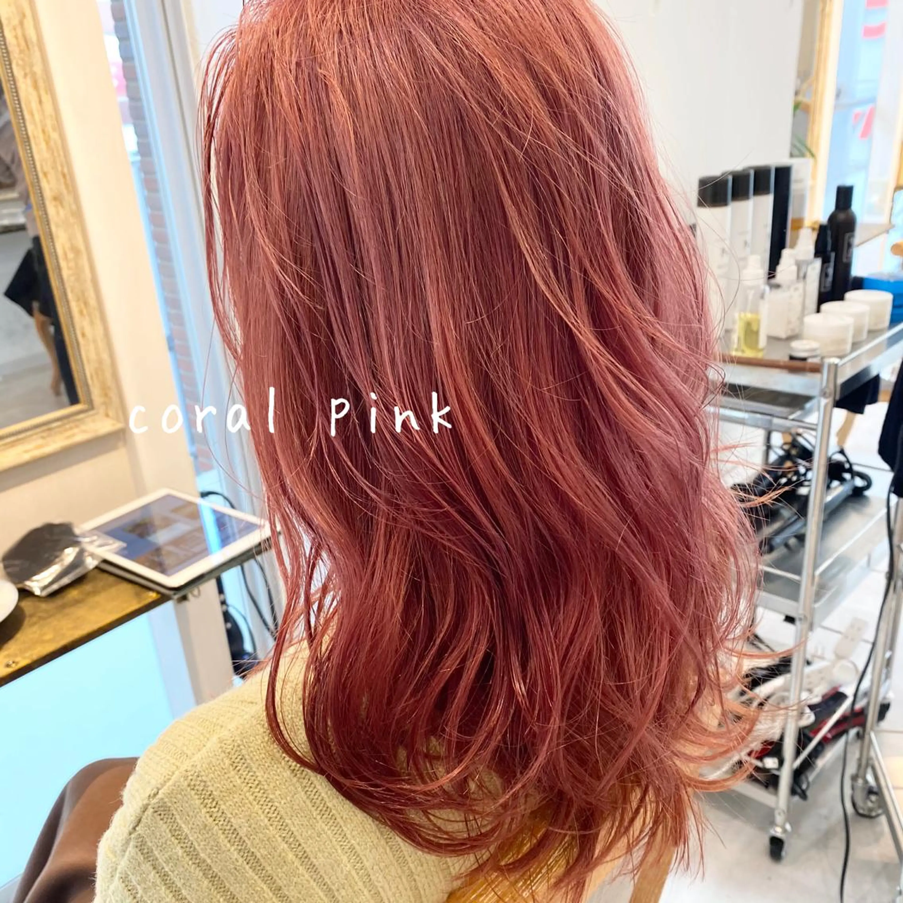 セミロング カラー モテ前髪 タゴメ シンヤのヘアスタイル
