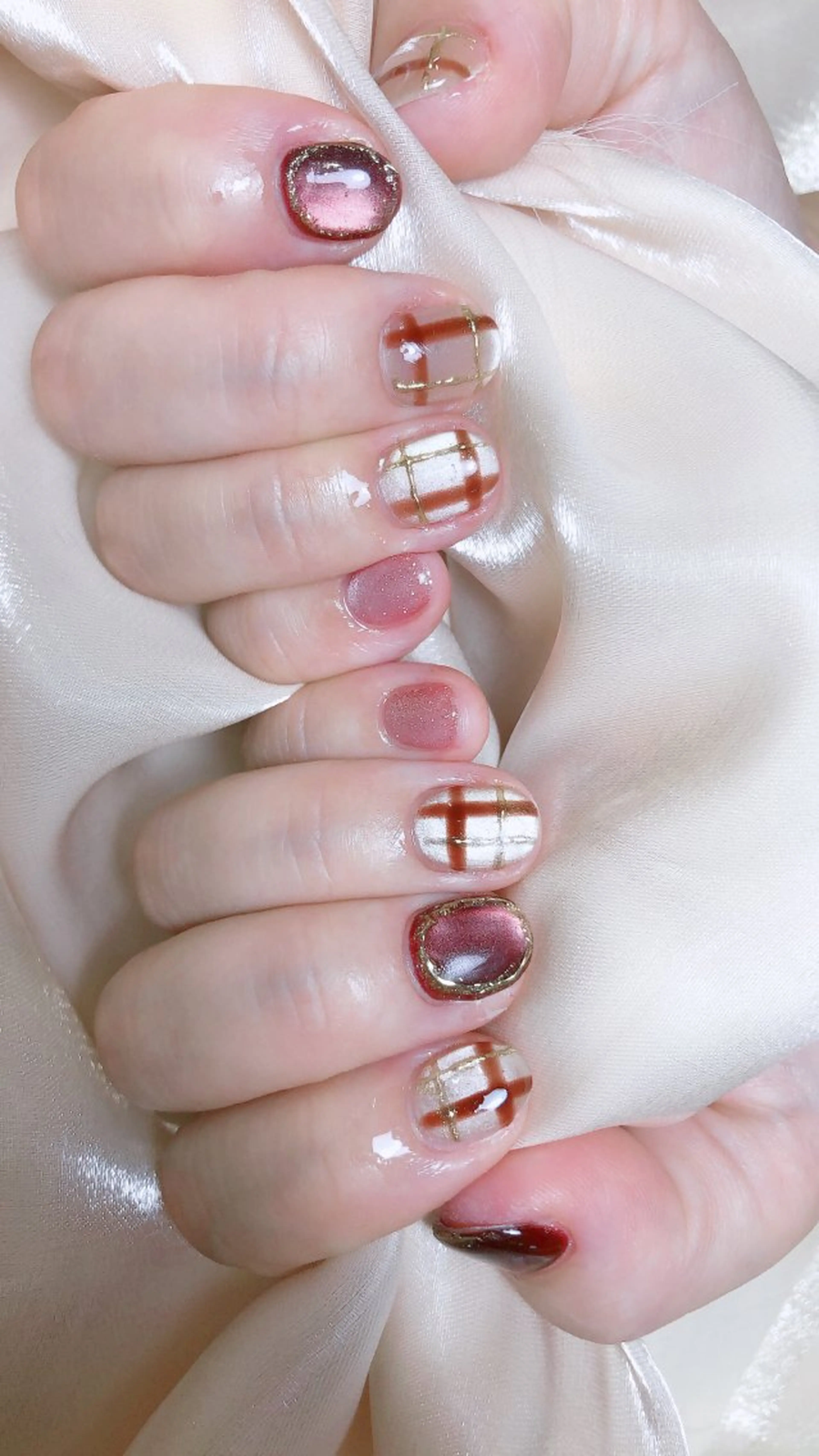 ネイル LR.ONE ヨウのネイルデザイン