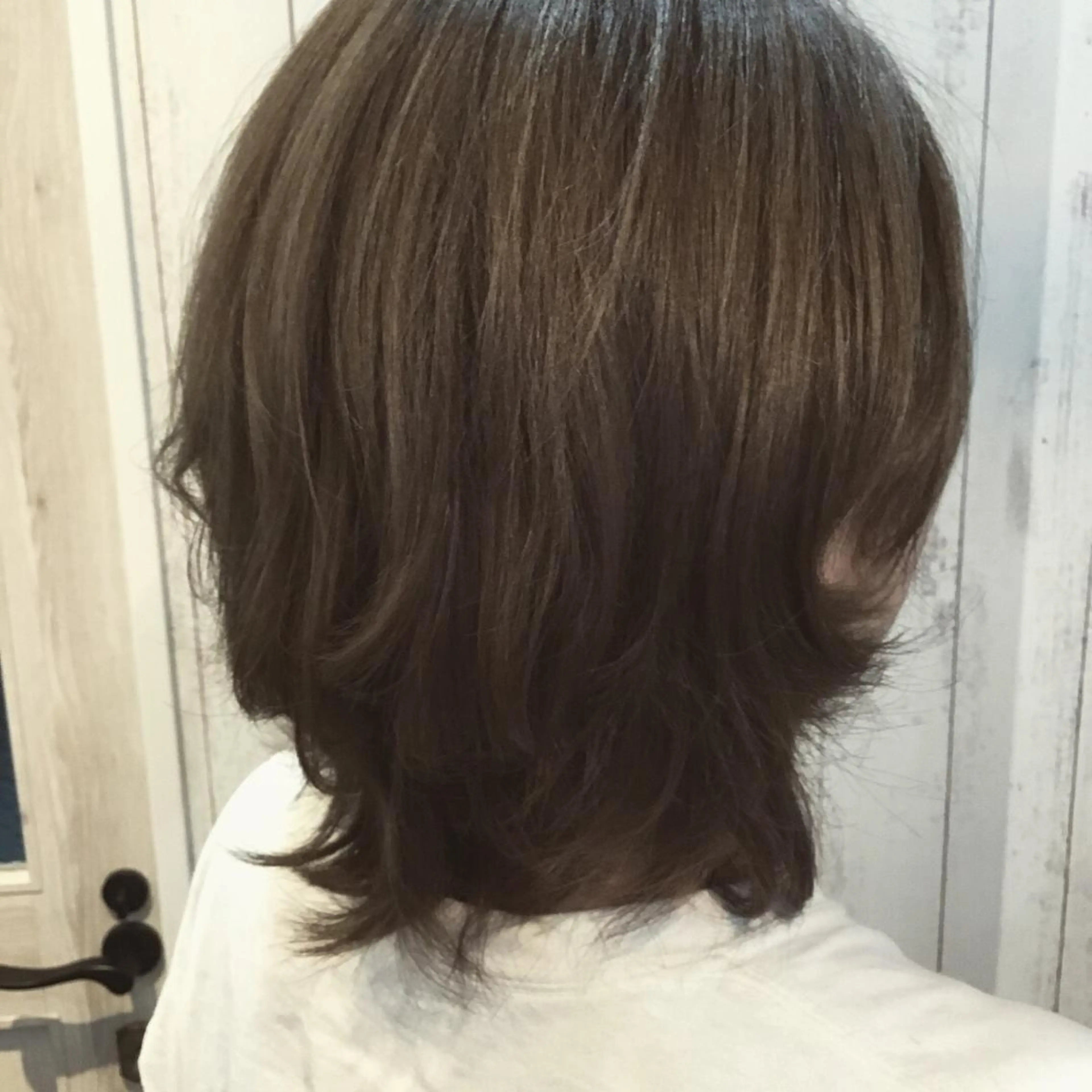 ショート カラー embrace エンブレイスのヘアスタイル
