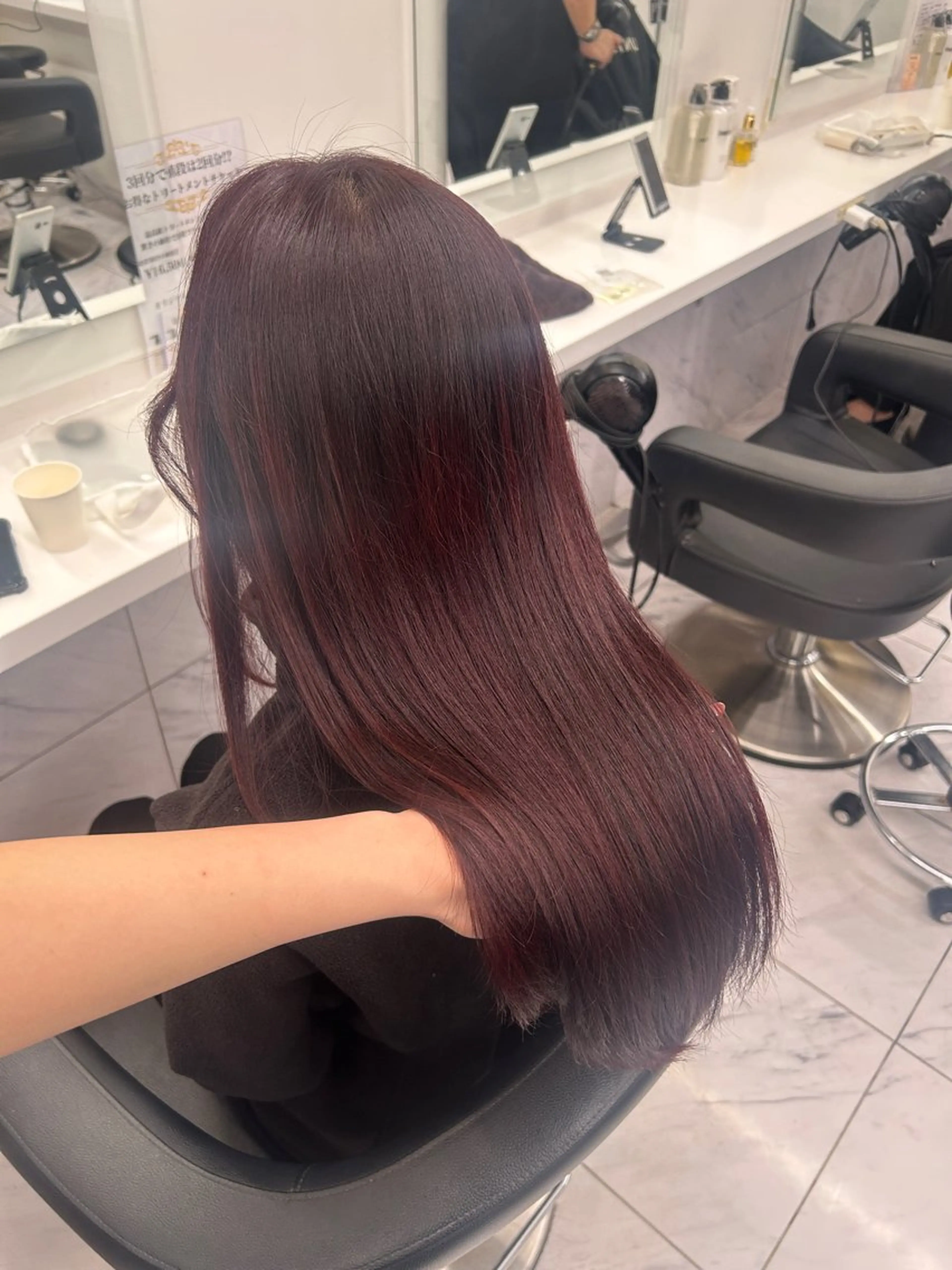 ロング カラー カット ヘアカラー トリートメント ヘッドスパ ヘアセット 🥯縮毛/レイヤー/ ベージュヘア🥯のヘアスタイル