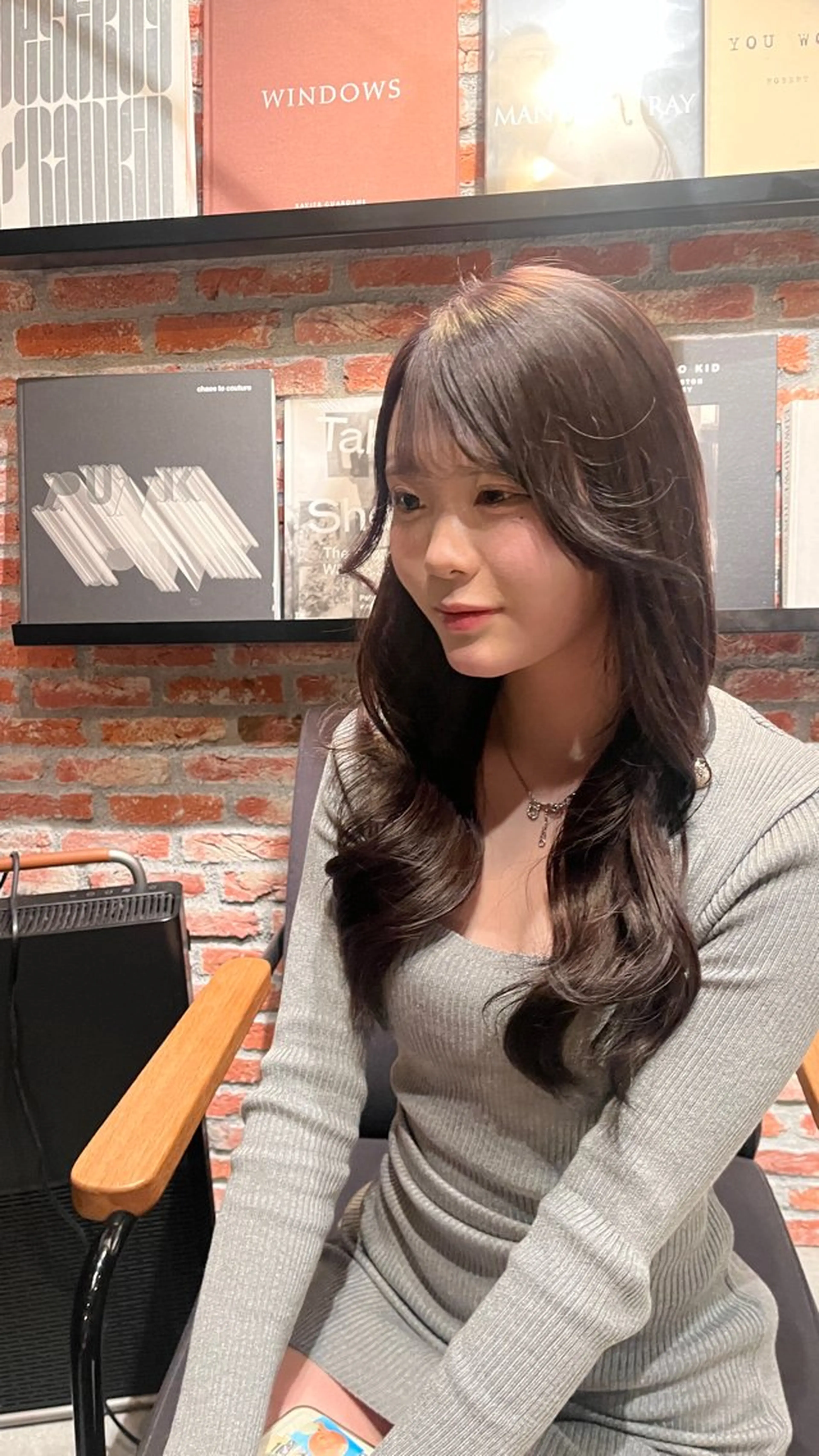 ロング 田中 美月のヘアスタイル