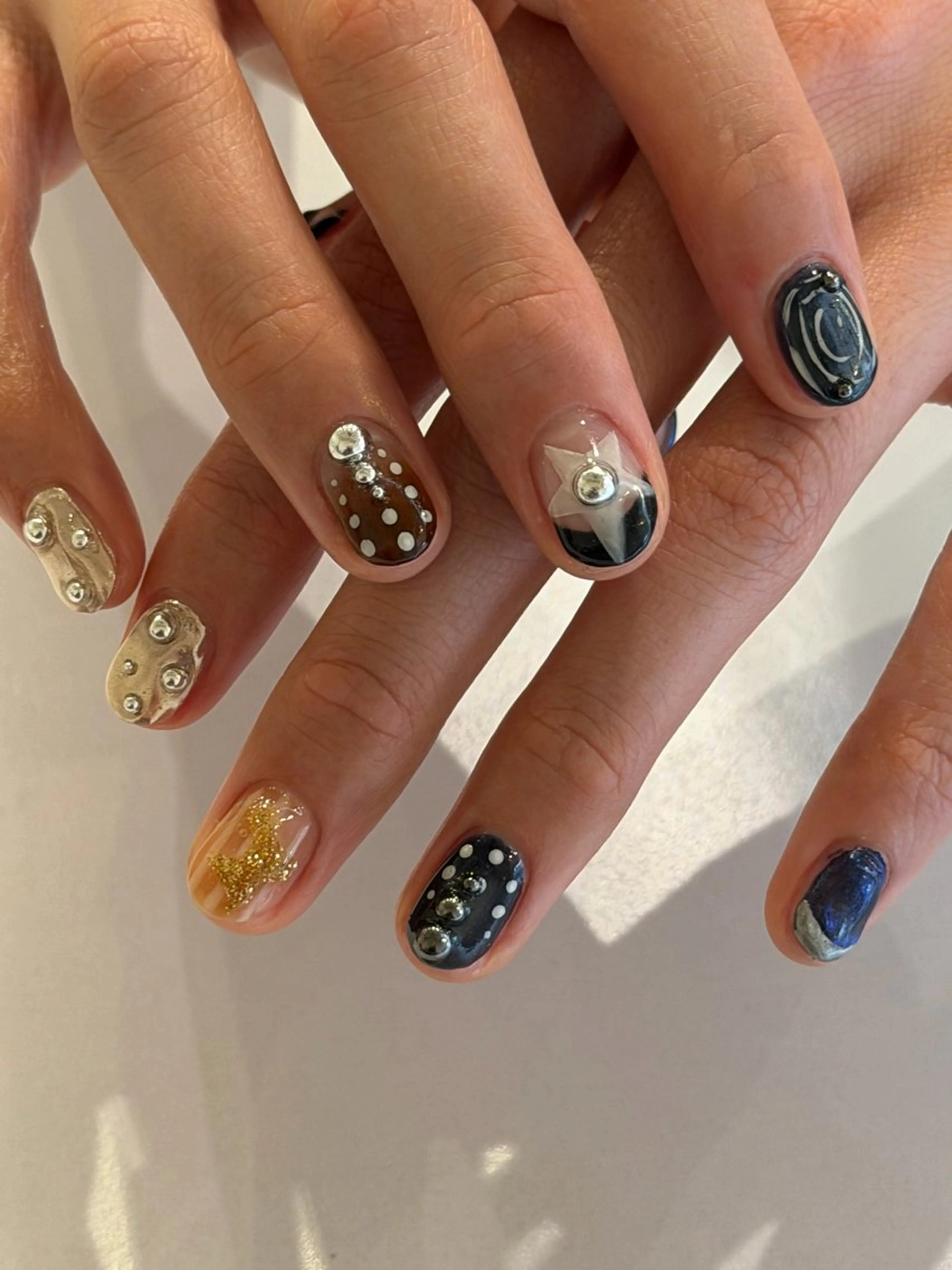 ネイル アートネイル ニュアンスネイル ハンドネイル Ann nailのネイルデザイン