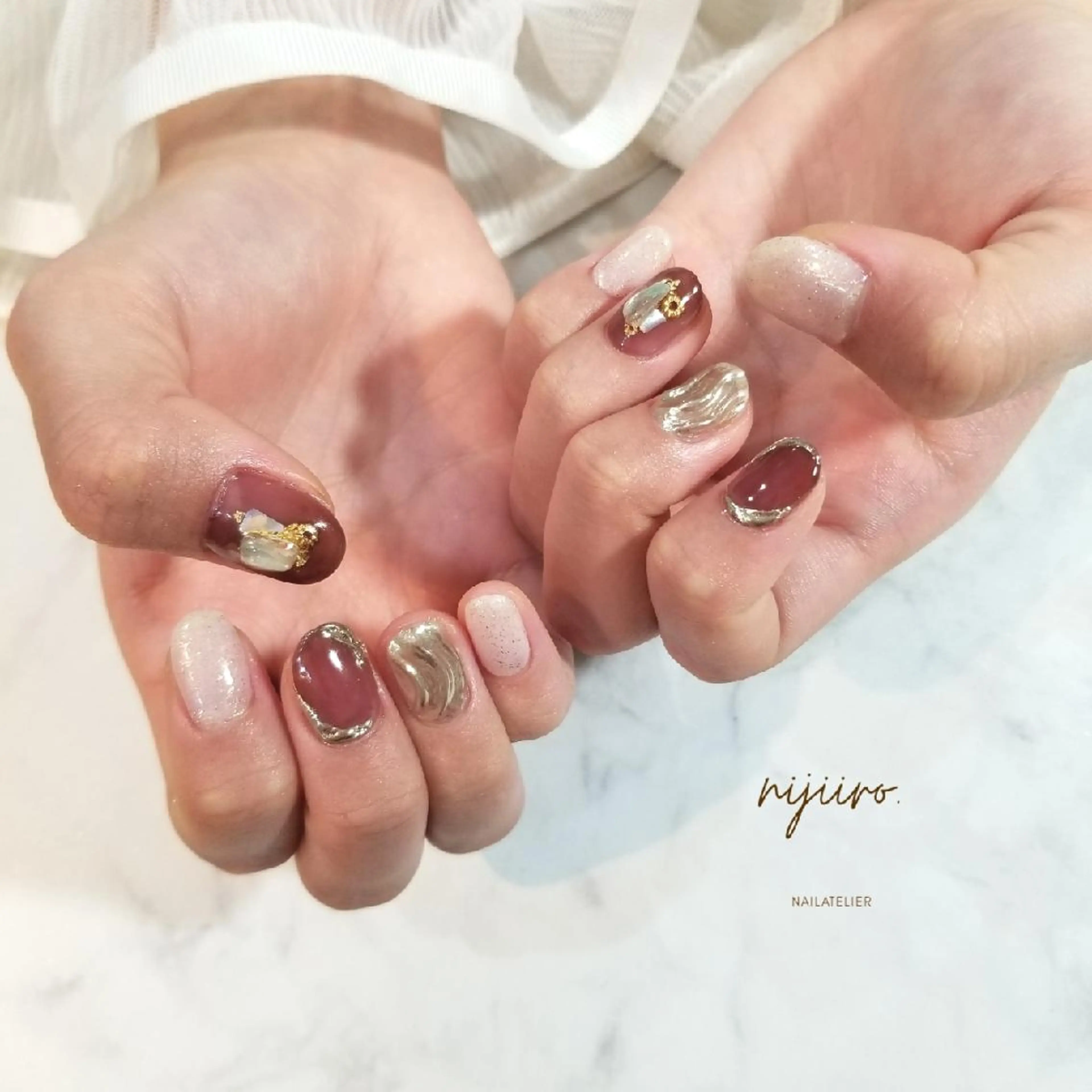 ネイル ニュアンスネイル ハンドネイル nijiiro🌈 サトウのネイルデザイン