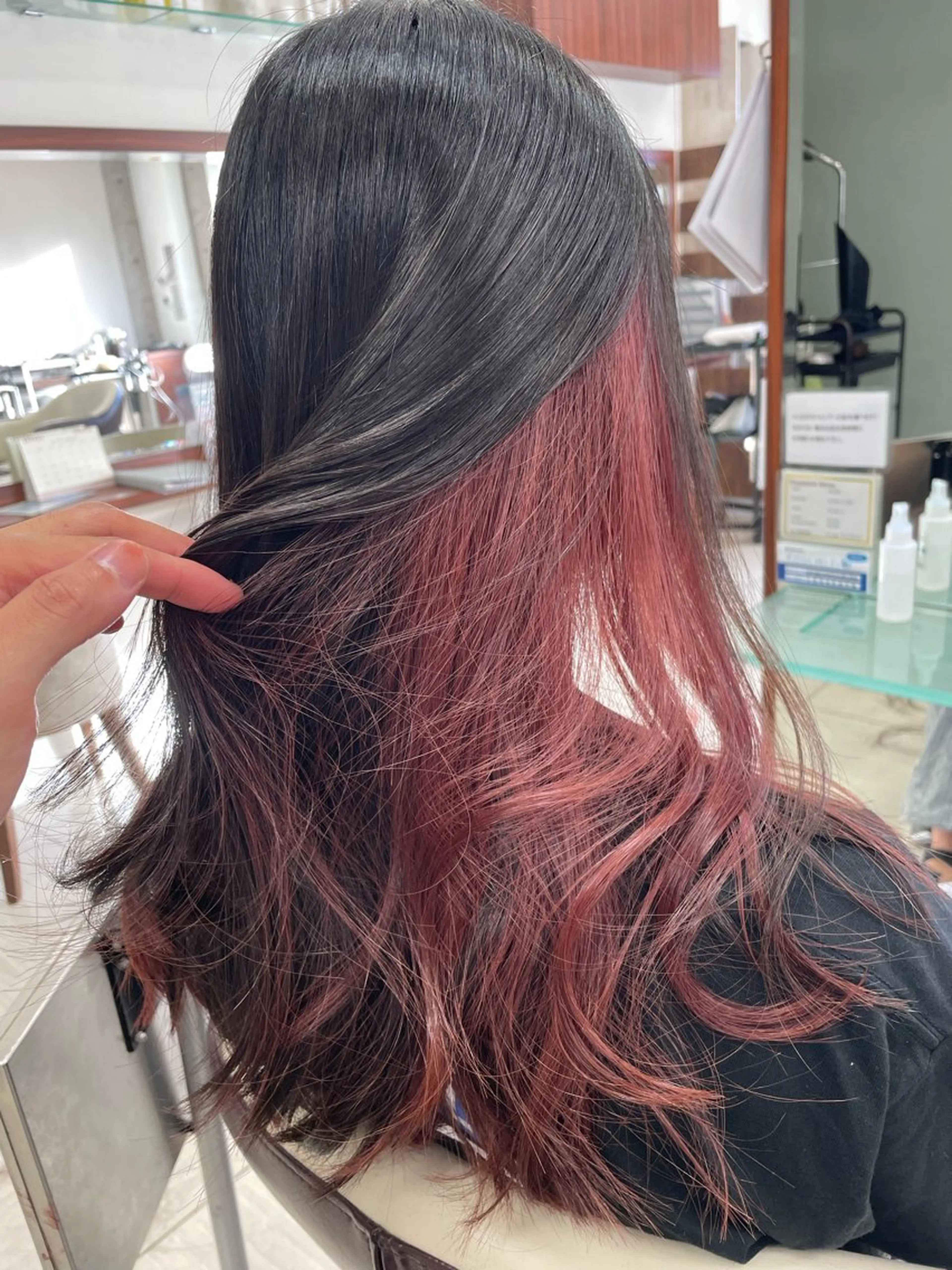 ミディアム カラー 色川 優斗《髪質改善》のヘアスタイル