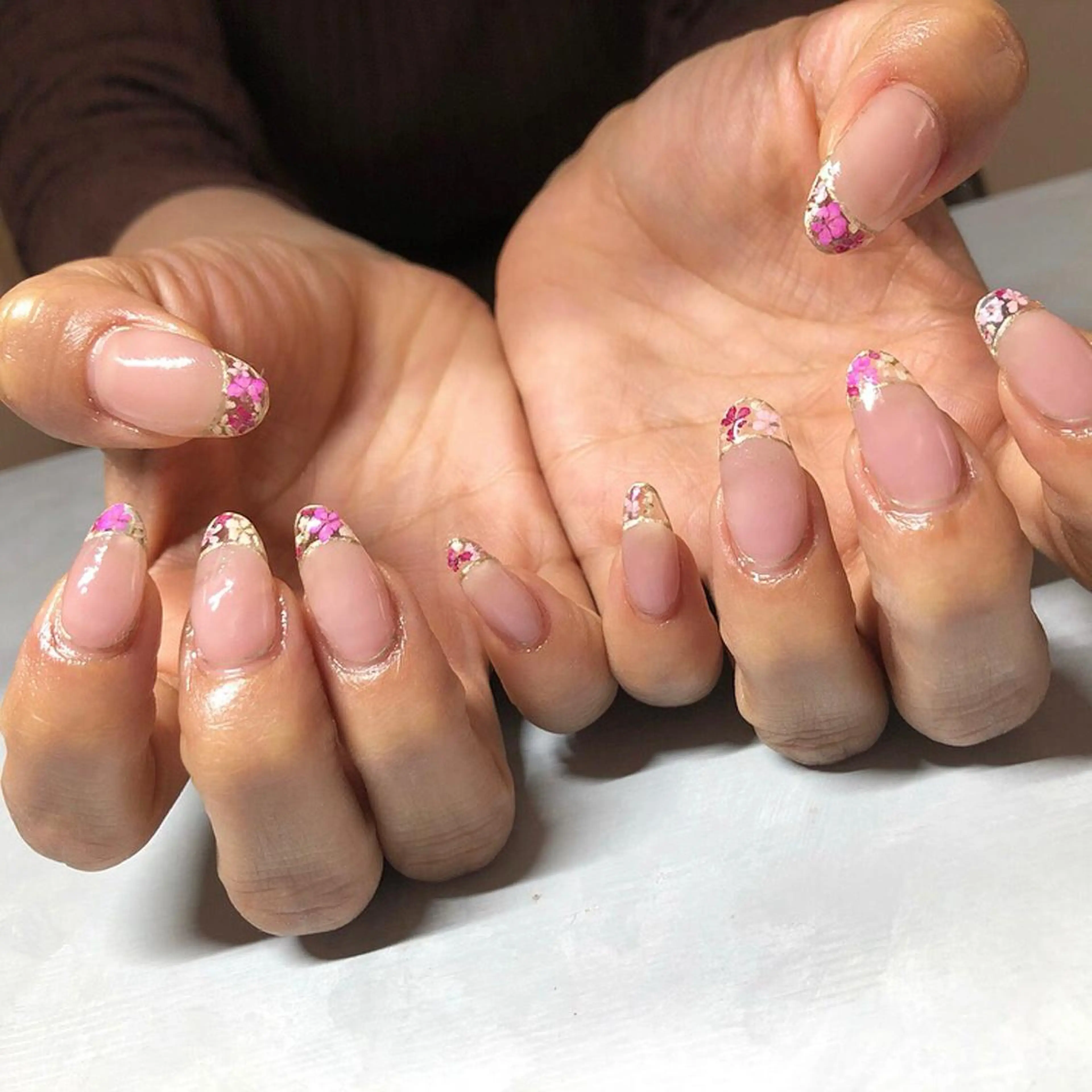 ネイル クリアネイル フレンチネイル private_ salon.Leaのネイルデザイン