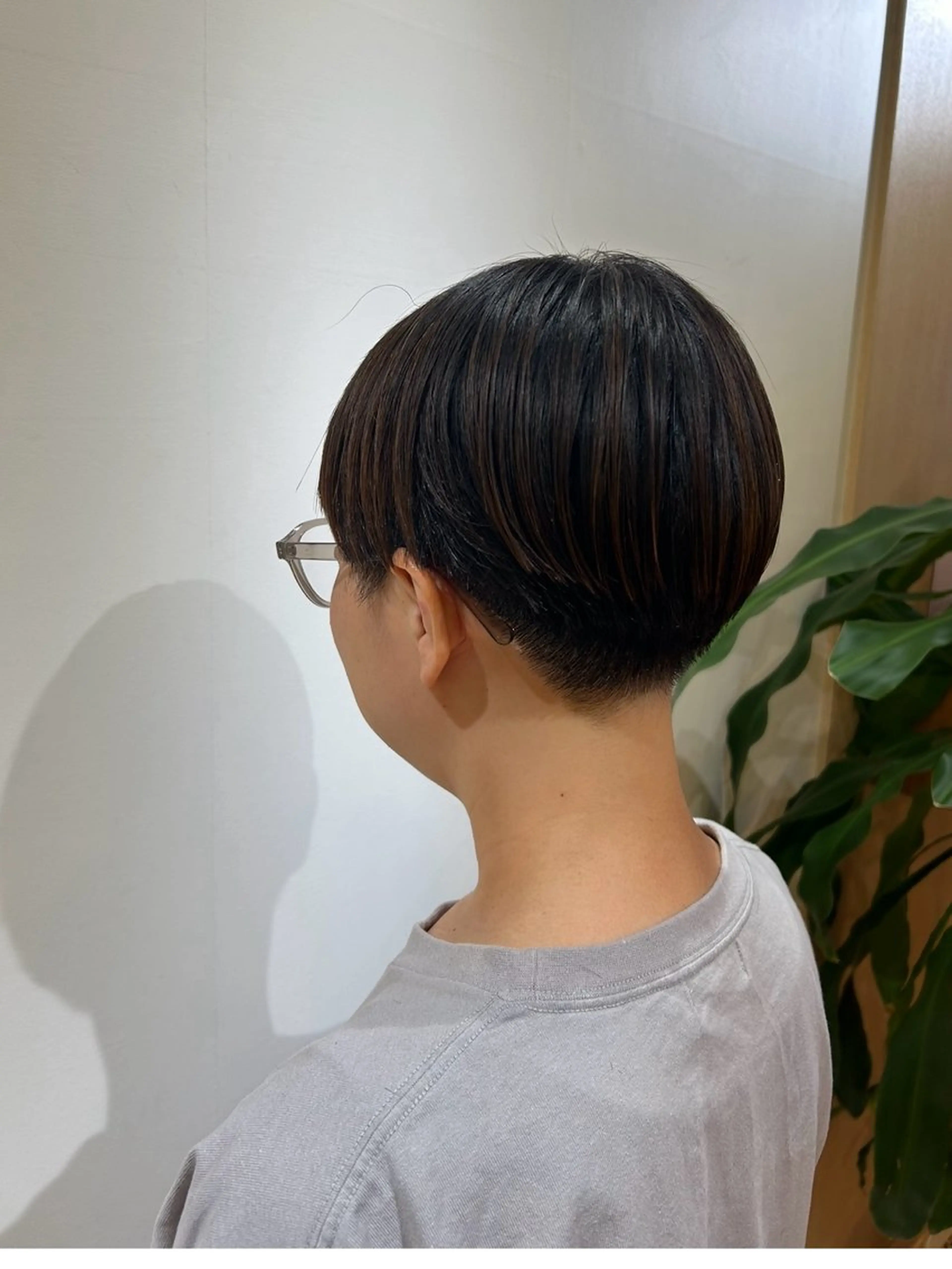 ショート 韓国風ヘア トリートメント ·.⟡ 福田 彩乃 透明感カラー🪄🩵のヘアスタイル