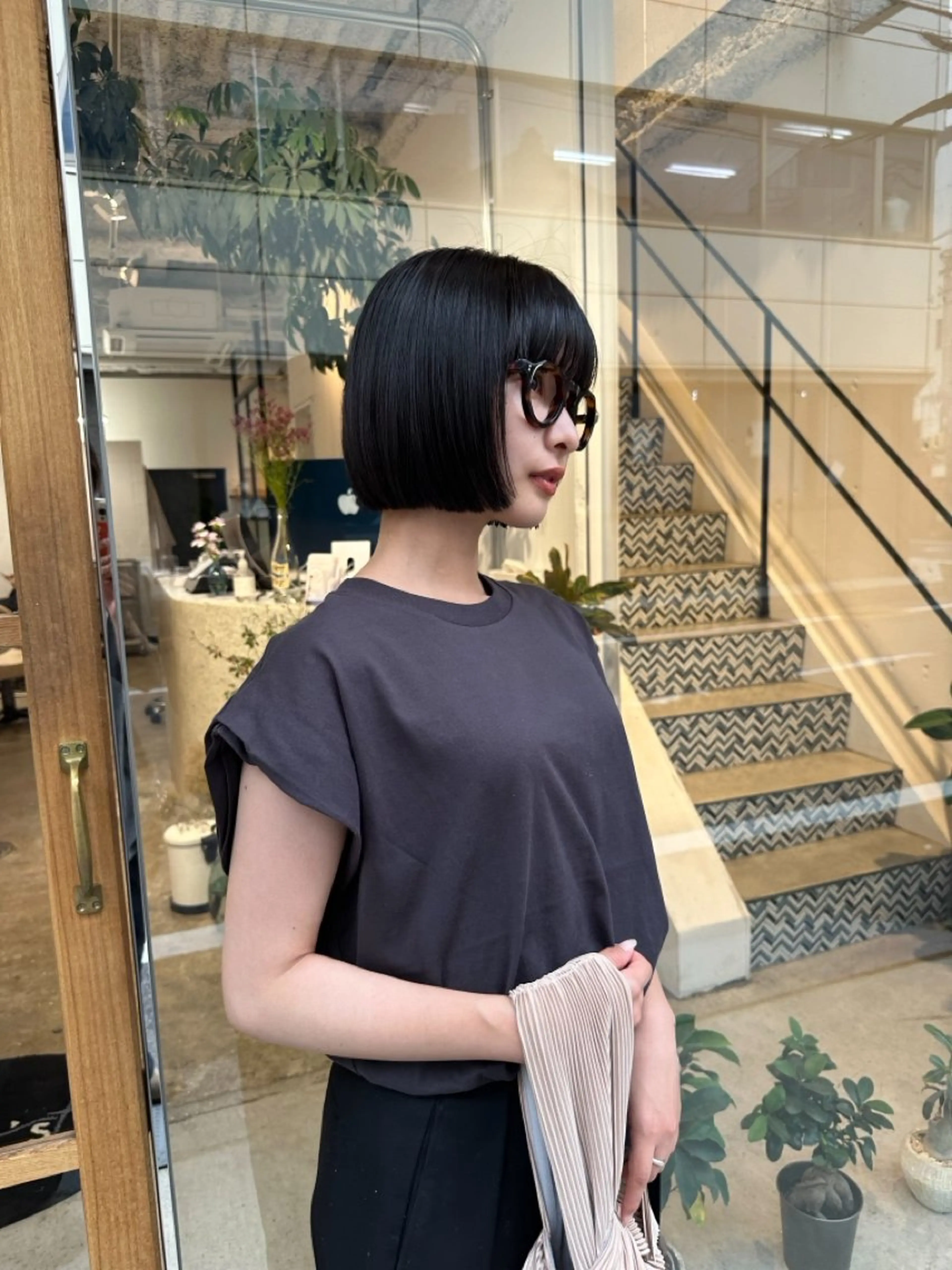 ショート ボブ 栄/レイヤーカット /オリーブ/傑🦥のヘアスタイル