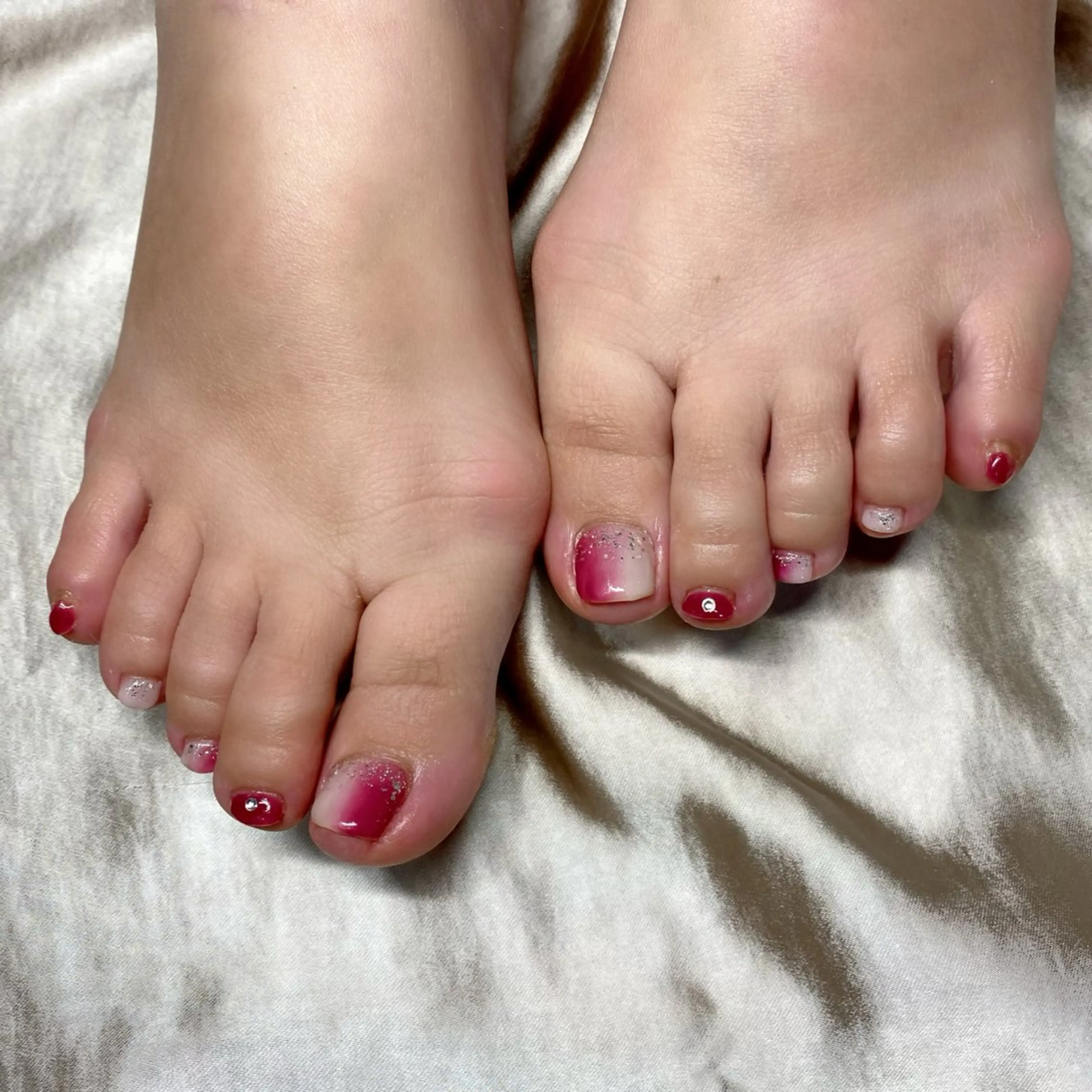 ネイル フットネイル ゆぴねいる所属・ゆぴねいる yupinailのネイルデザイン