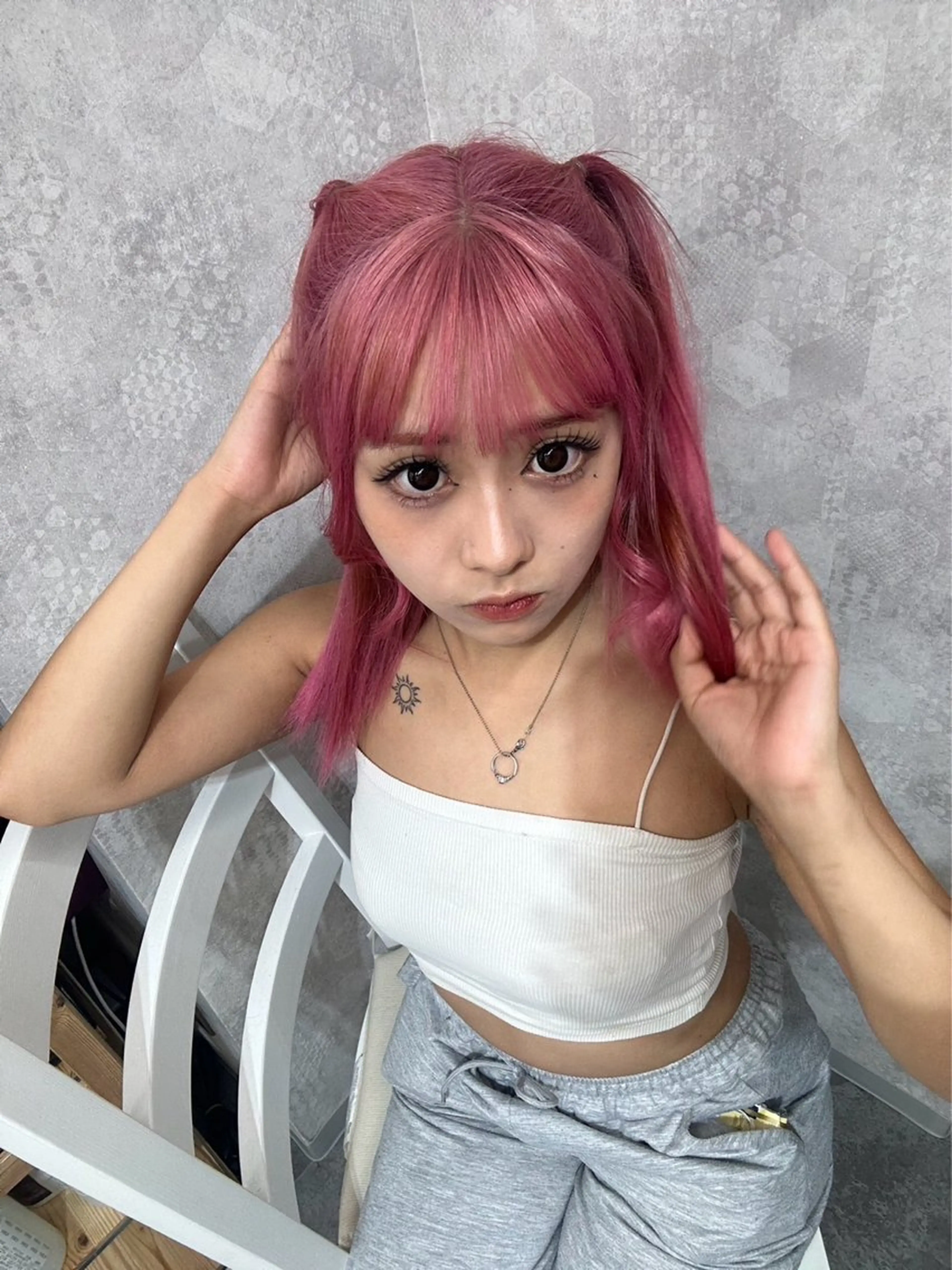 セミロング カラー アッシュ アッシュグレー ベージュカラー ブリーチ ブロンド 【美髪ハイトーン】 髪質改善/大和🎀のヘアスタイル