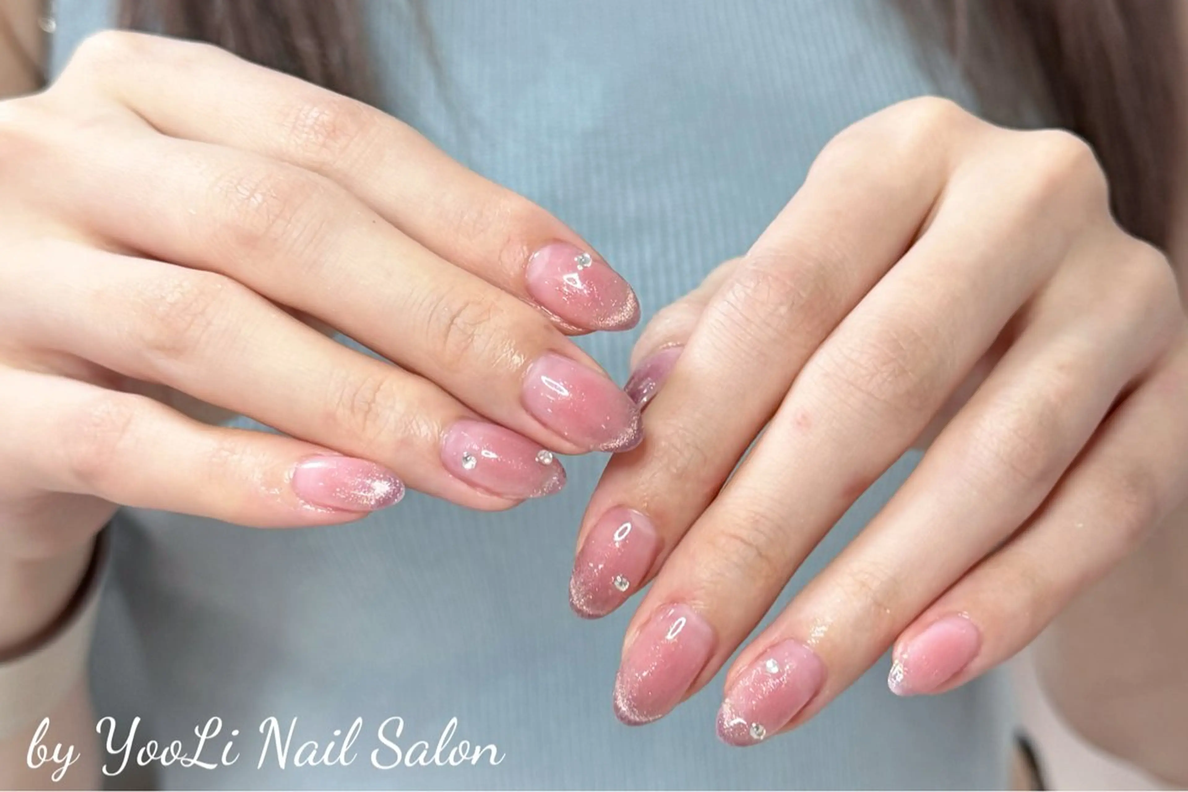 ネイル アートネイル オーロラネイル チークネイル フレンチネイル ガラスフレンチ ハンドネイル 🎀🎀YooLi Nail Salonのネイルデザイン