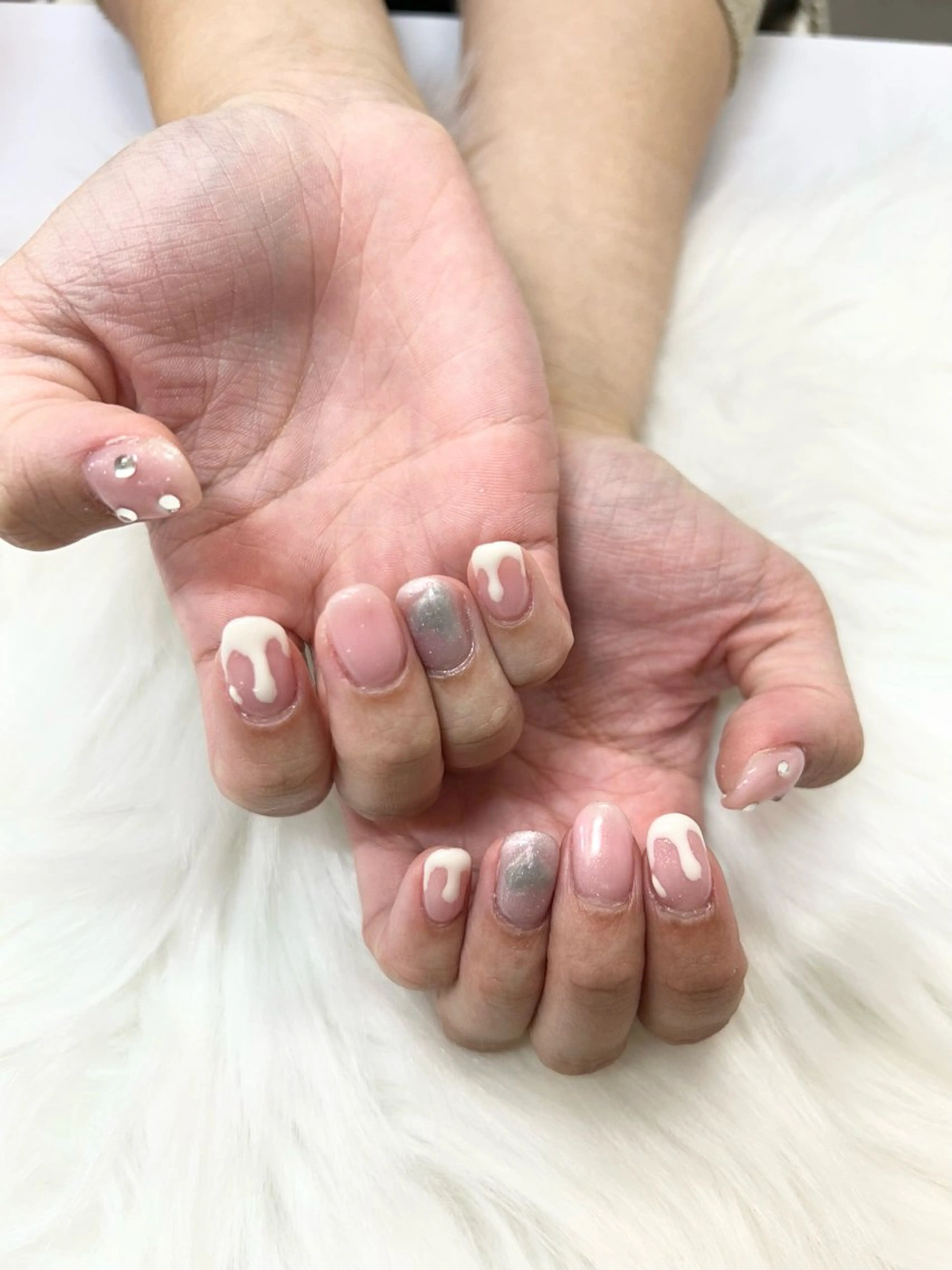 ネイル アートネイル KIREIE Satomiのネイルデザイン