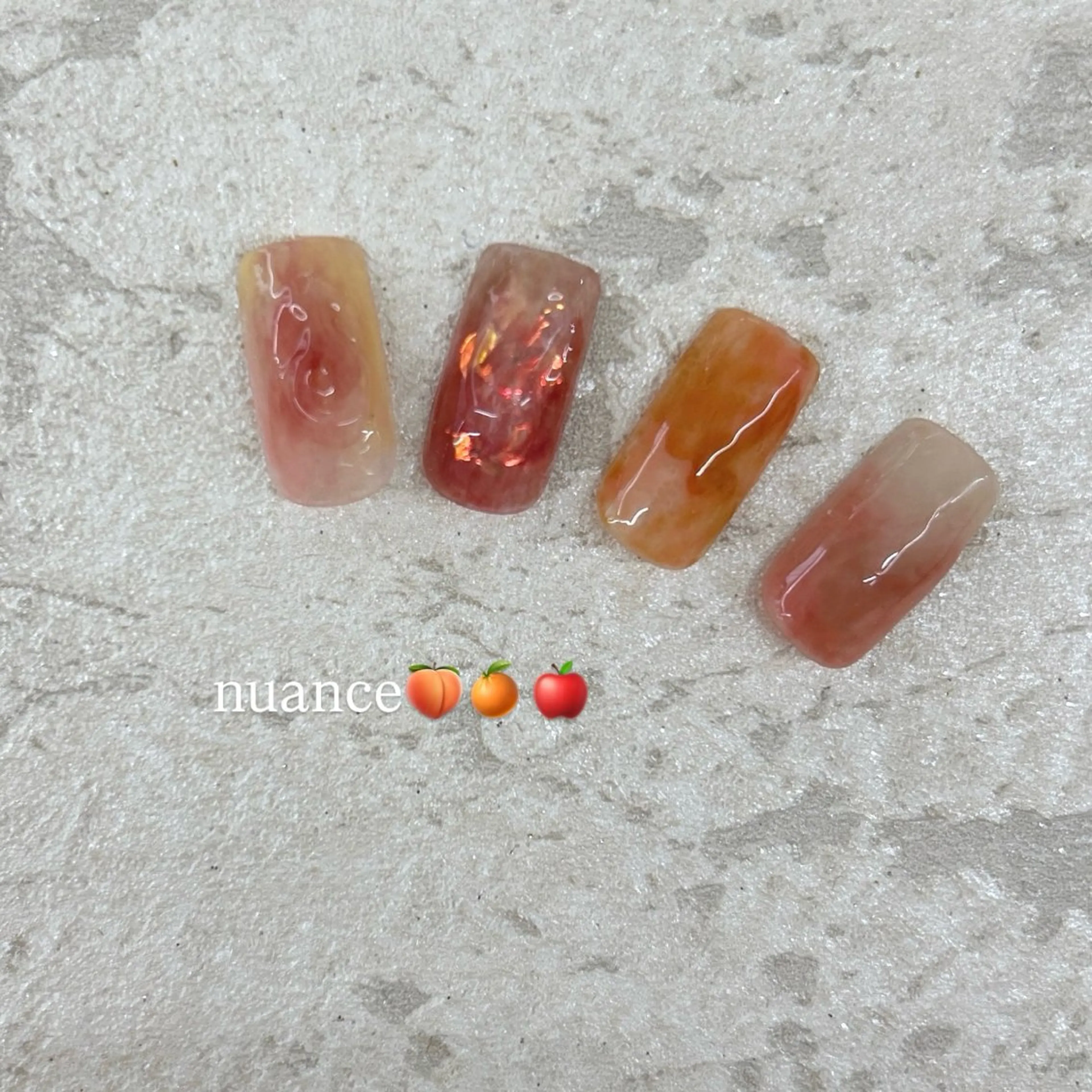 ネイル オレンジ minori 🌿のネイルデザイン
